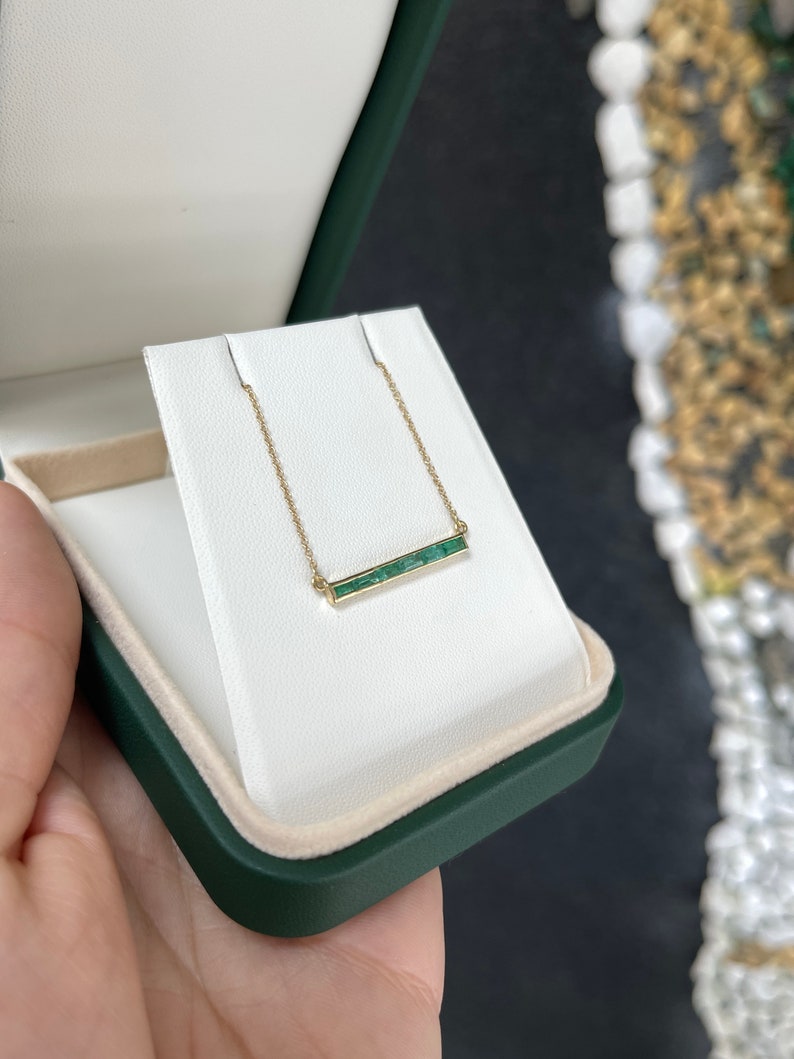 14K Gold East to West Stationary Cable Chain Necklace with 0.90ct Baguette Cut Emerald - Medium Green Gemstone Jewelry for Women, Perfect for Weddings, Parties & Special Occasions