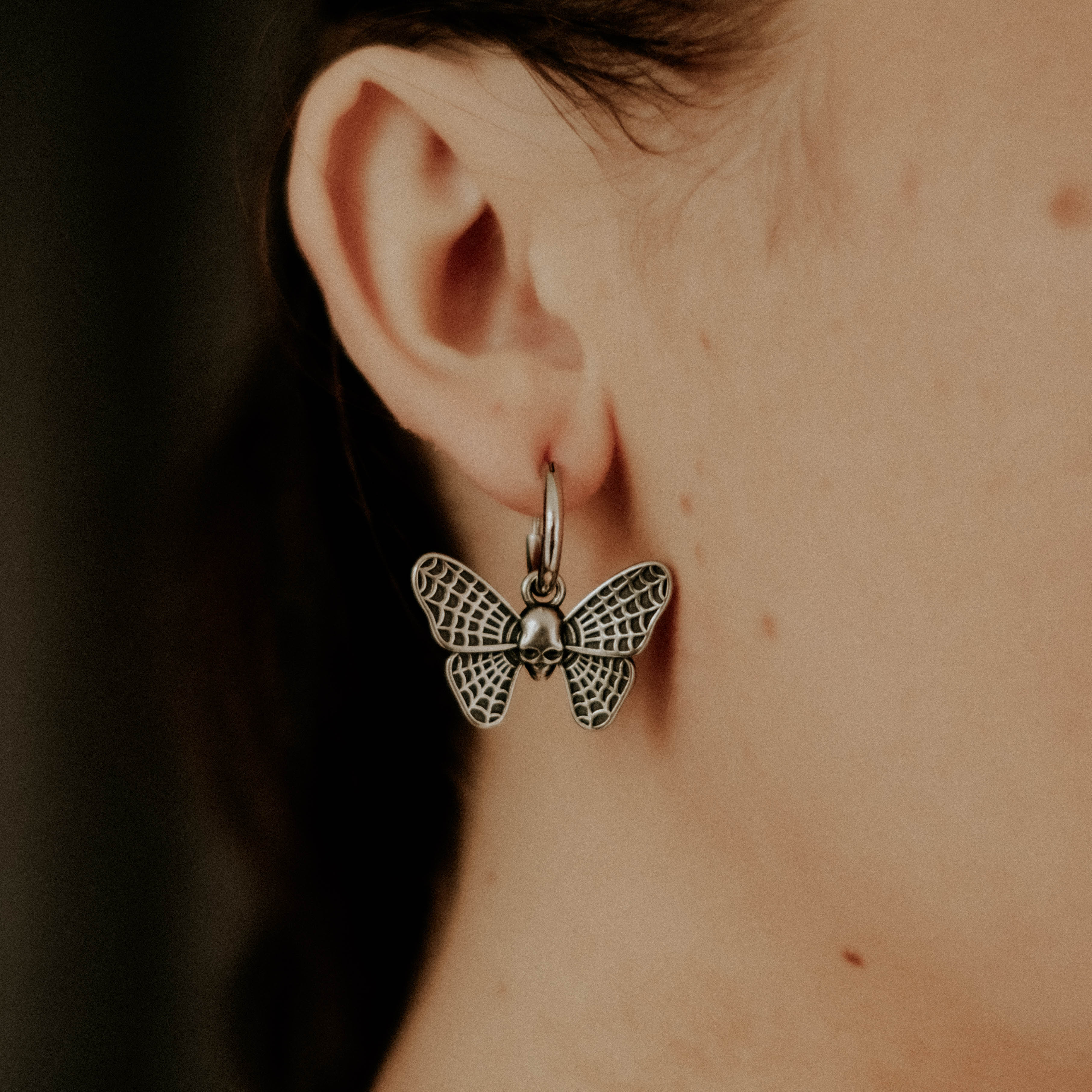 Elegant Mystic Cobweb Moth Hoop Earrings - Gothic Jewelry for Women, Perfect for Halloween, Cosplay & Boho Fashion