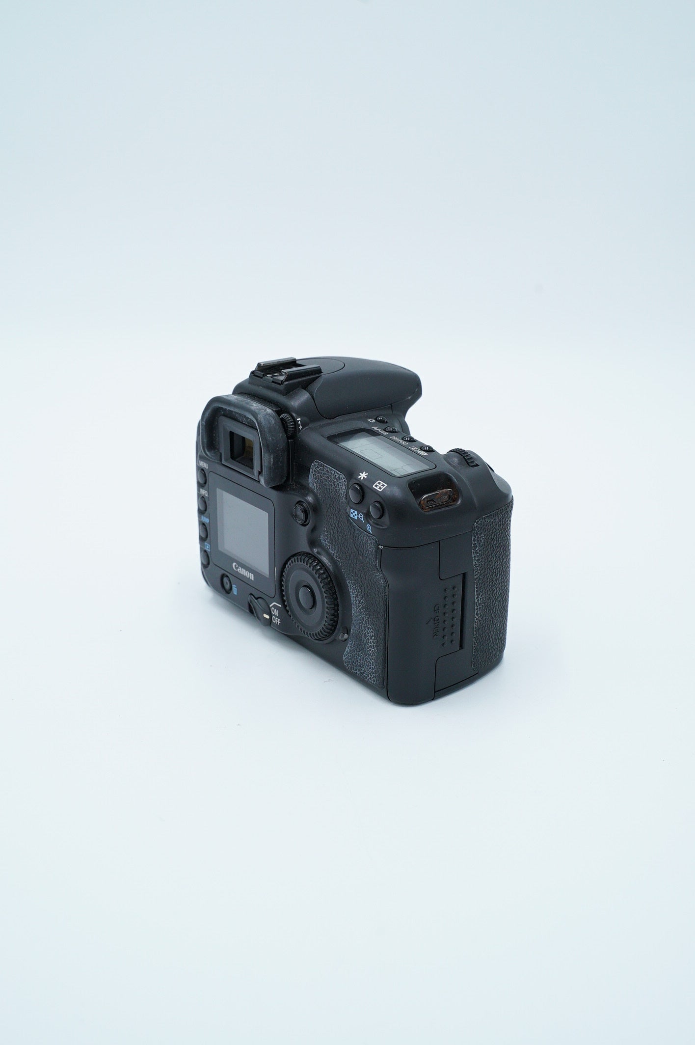 Used Canon EOS 20D Digital SLR Camera Body Only - Professional DSLR for Photography & Videography - Perfect for Beginners, Enthusiasts & Content Creators