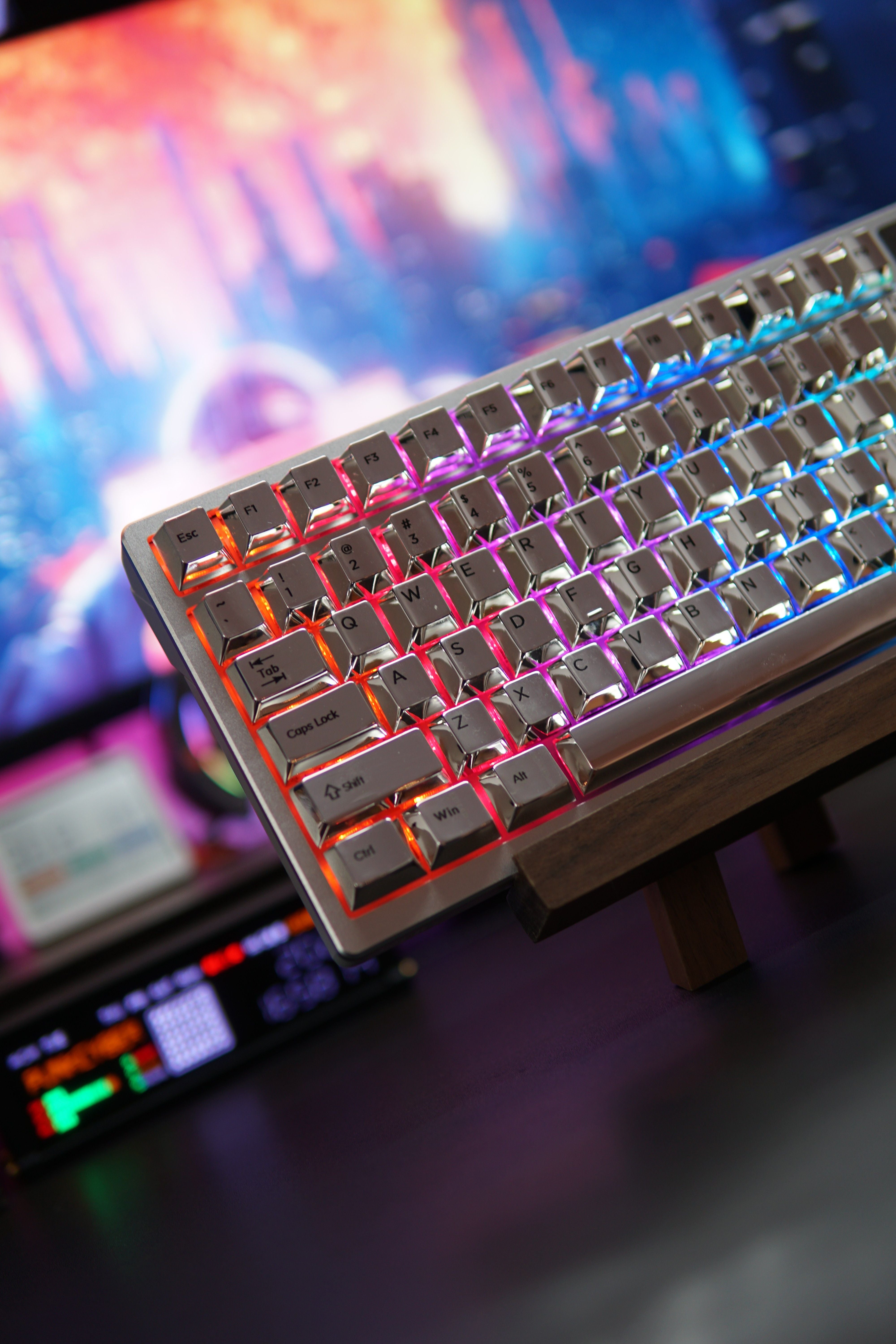 Custom Metallic Keycaps - Silver & Black Lettering, OEM Profile, Full Set Zinc Alloy for 60% 75% 87% 104% Mechanical Keyboards | Perfect for Gaming & Typing Enthusiasts