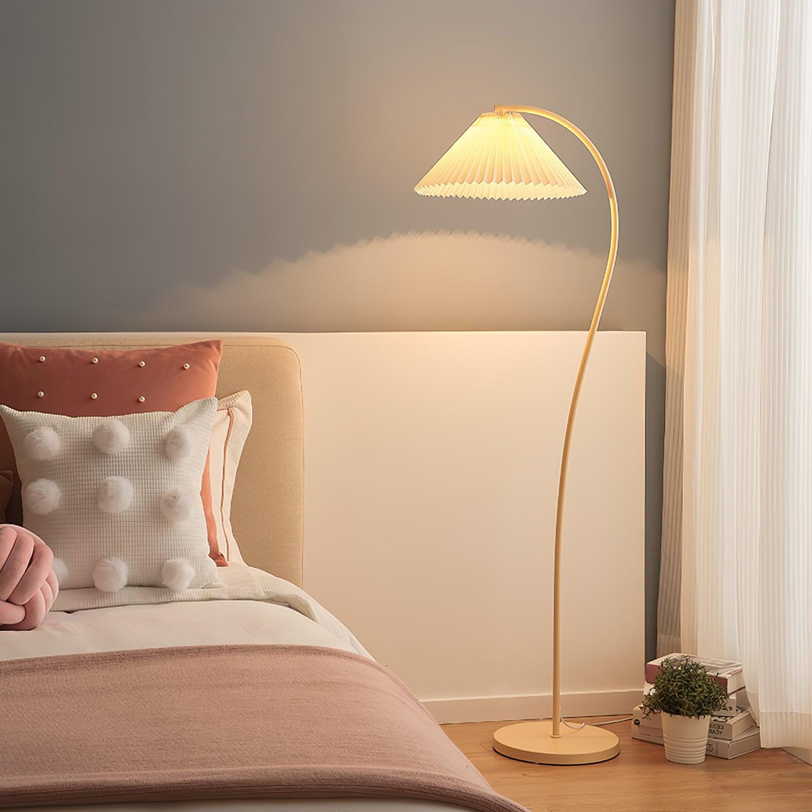 Crescini Modern Pleated Floor Lamp - Adjustable Height Standing Light for Living Room, Bedroom & Office - Soft Ambient Lighting for Reading & Relaxation