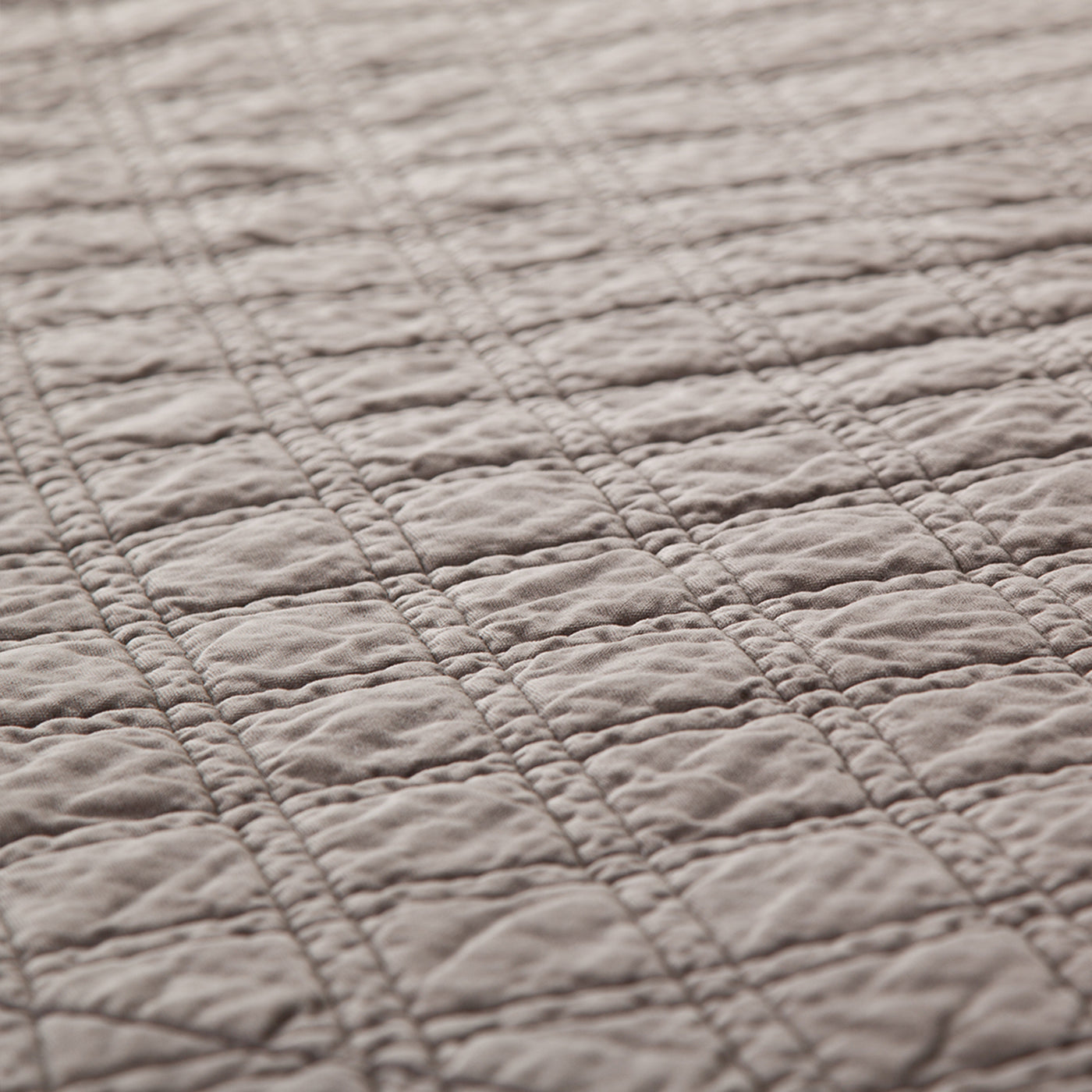 Luxury Brussels Coverlet - Soft & Breathable Bedspread for All Seasons - Perfect for Master Bedroom, Guest Room & Hotel Decor