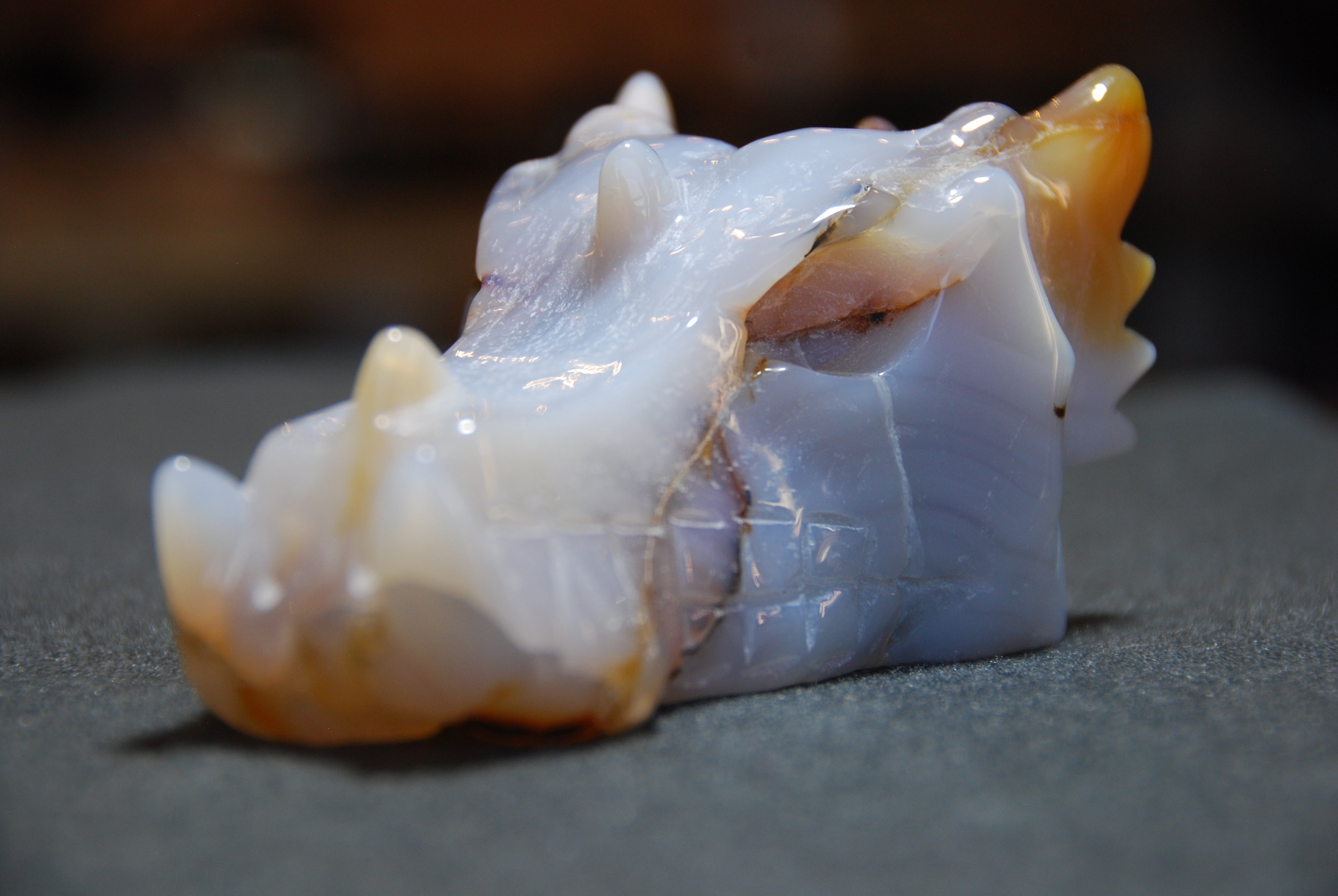 Natural Agate Geode Dragon Head Statue - Feng Shui Decor, Healing Crystal, Home & Office Decoration for Positive Energy & Spiritual Protection
