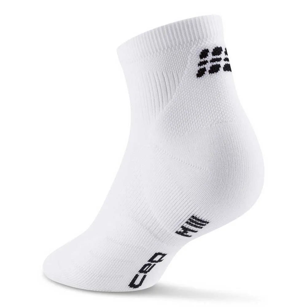CEP Men's Running Socks - Low Cut 5.0 Performance Athletic Socks for Jogging & Training - Breathable White Sports Socks for Marathon, Gym & Everyday Wear