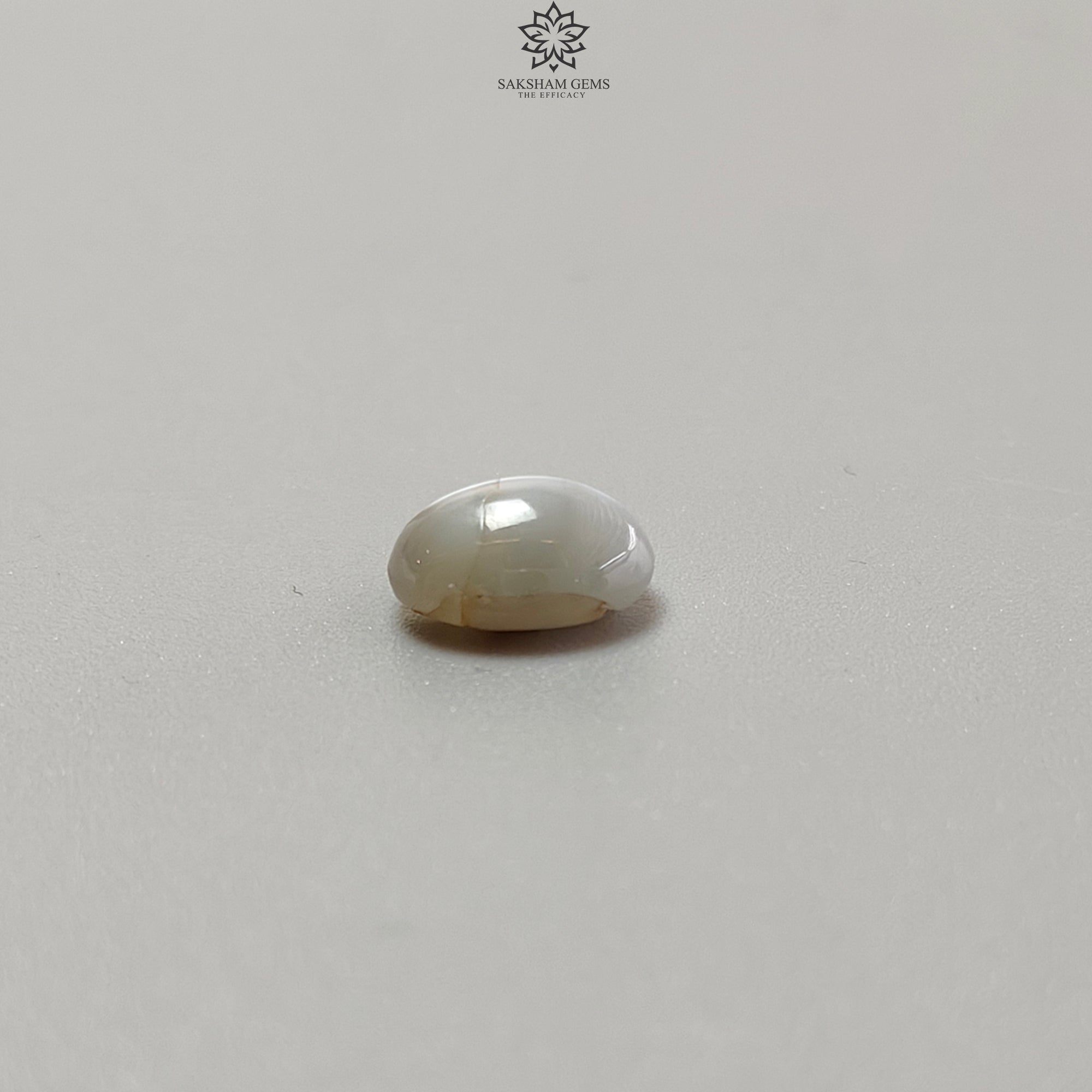 Natural Untreated Chrysoberyl Cat's Eye Gemstone Cabochon - Oval Shape for Jewelry Making (Rings, Pendants & Earrings) - Unheated Healing Stone for Energy Balance & Protection