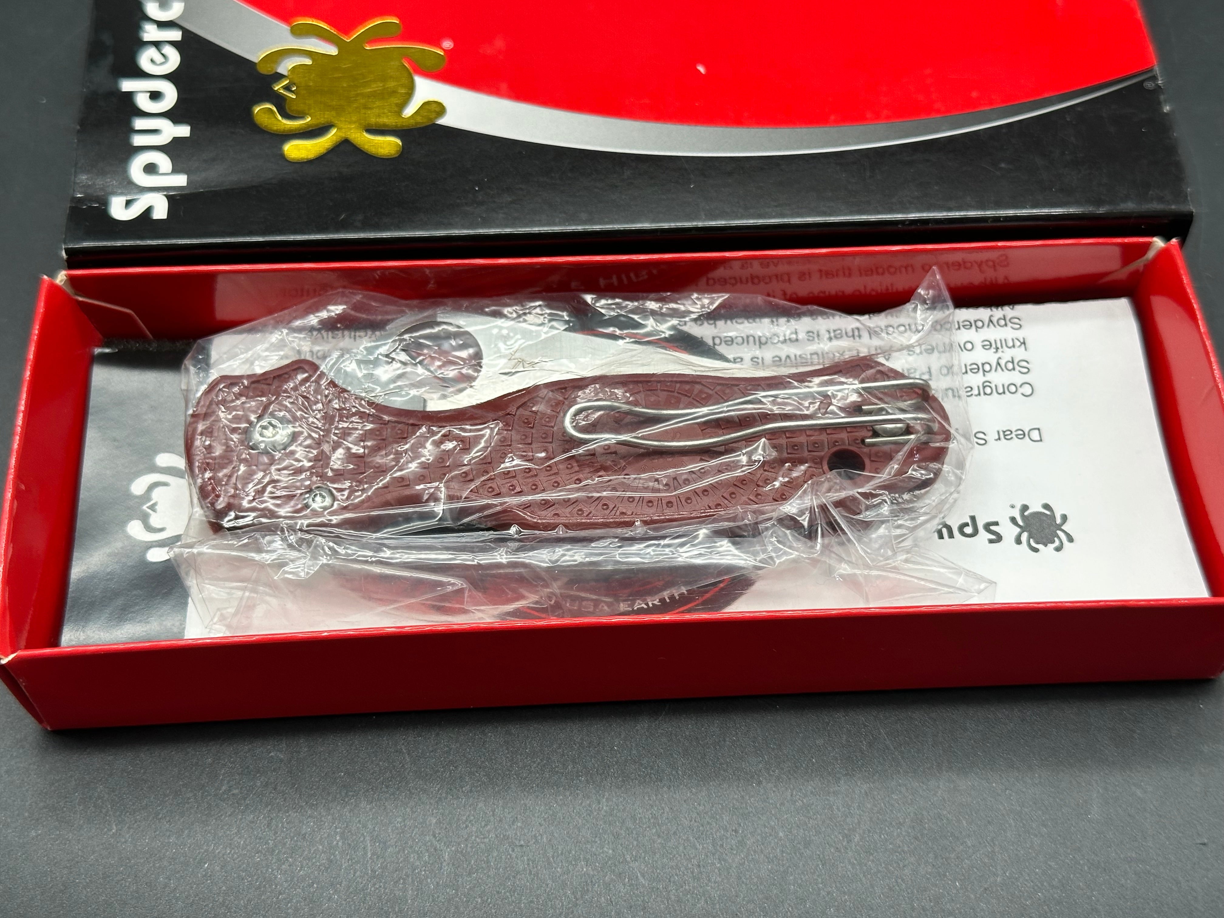 Spyderco Para 3 Lightweight Knife - DLT Exclusive Edition with 2.93