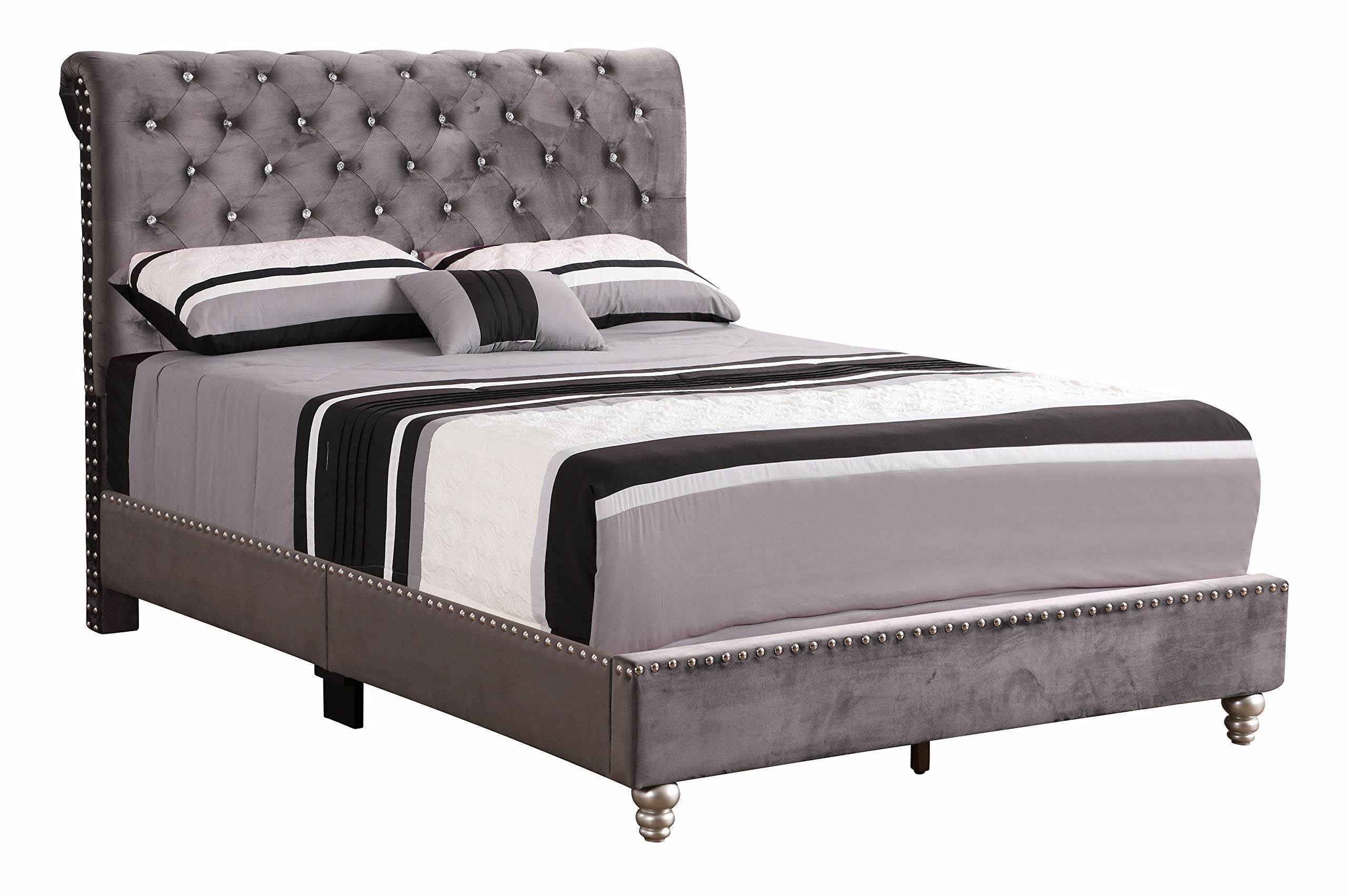 Glory Furniture Tufted Upholstered Full Size Bed in Gray - Luxurious Bedroom Furniture for Master Bedroom or Guest Room
