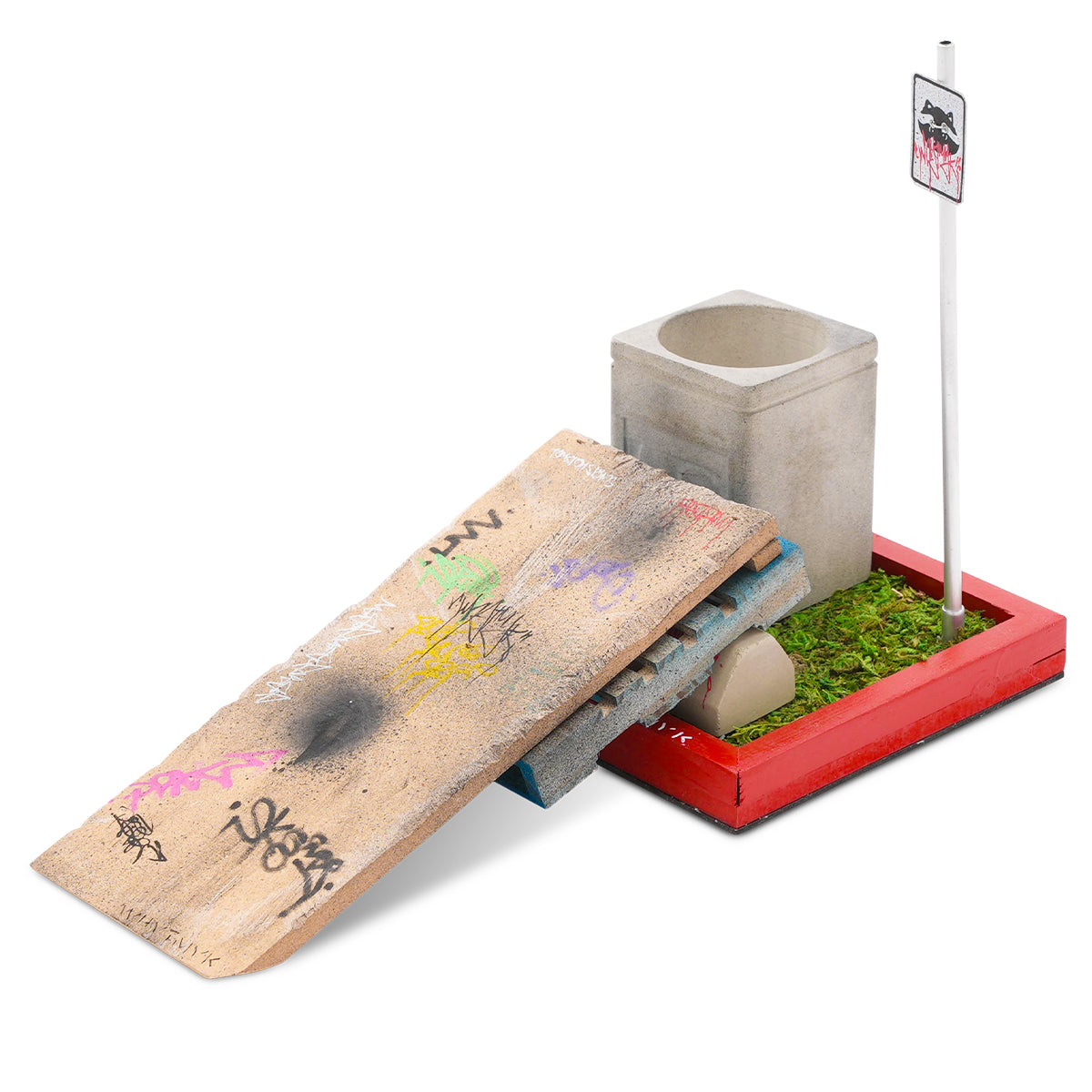 WhytMyk Concrete Fingerboard Ramp - Skateboard Training Tool for Finger Tricks | Perfect for Indoor Skate Practice & Trash Panda Corner Stunts