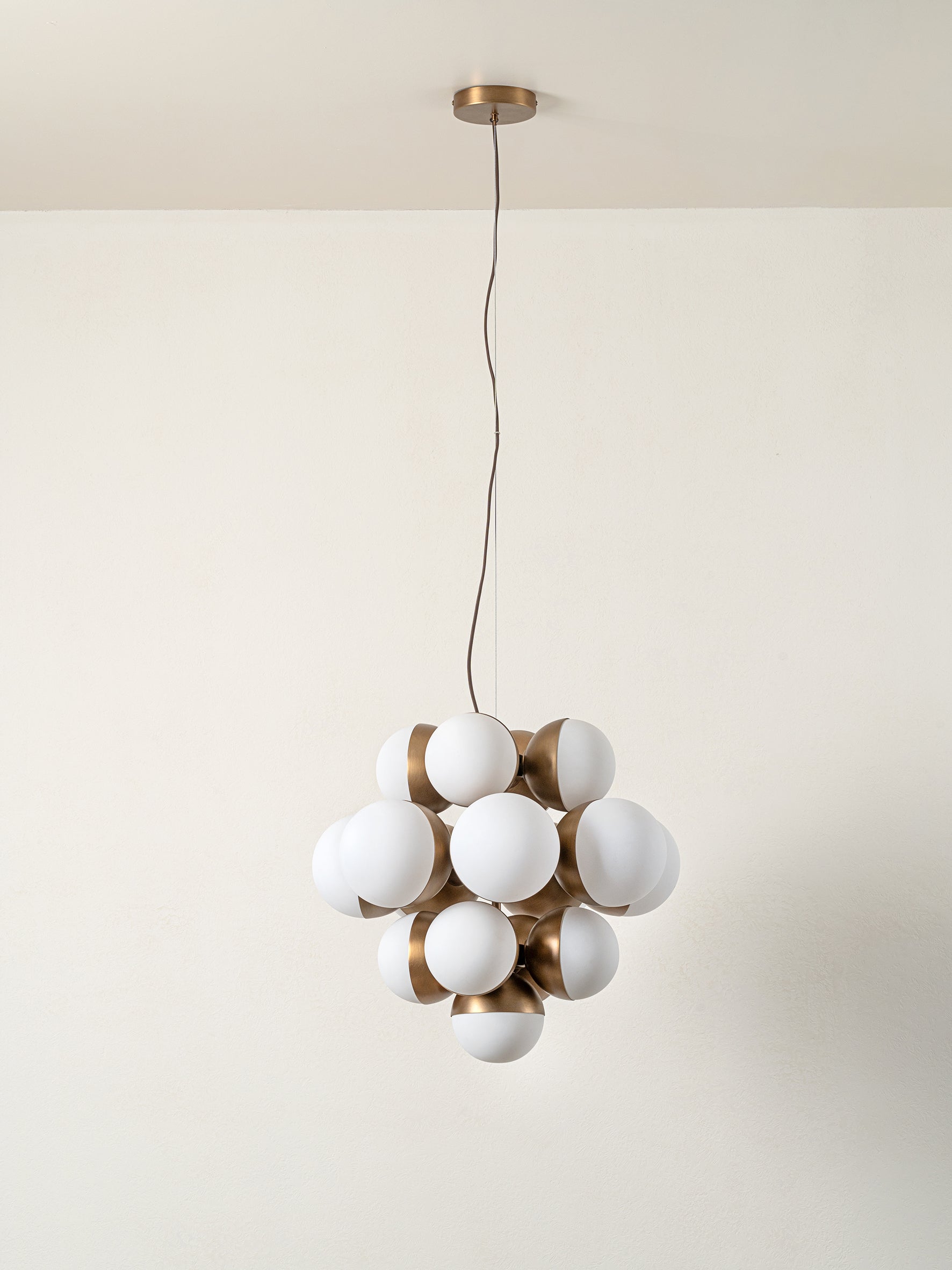 Rocio 16-Light Aged Brass and Opal Chandelier - Elegant Crystal Ceiling Light Fixture for Dining Room, Living Room & Bedroom