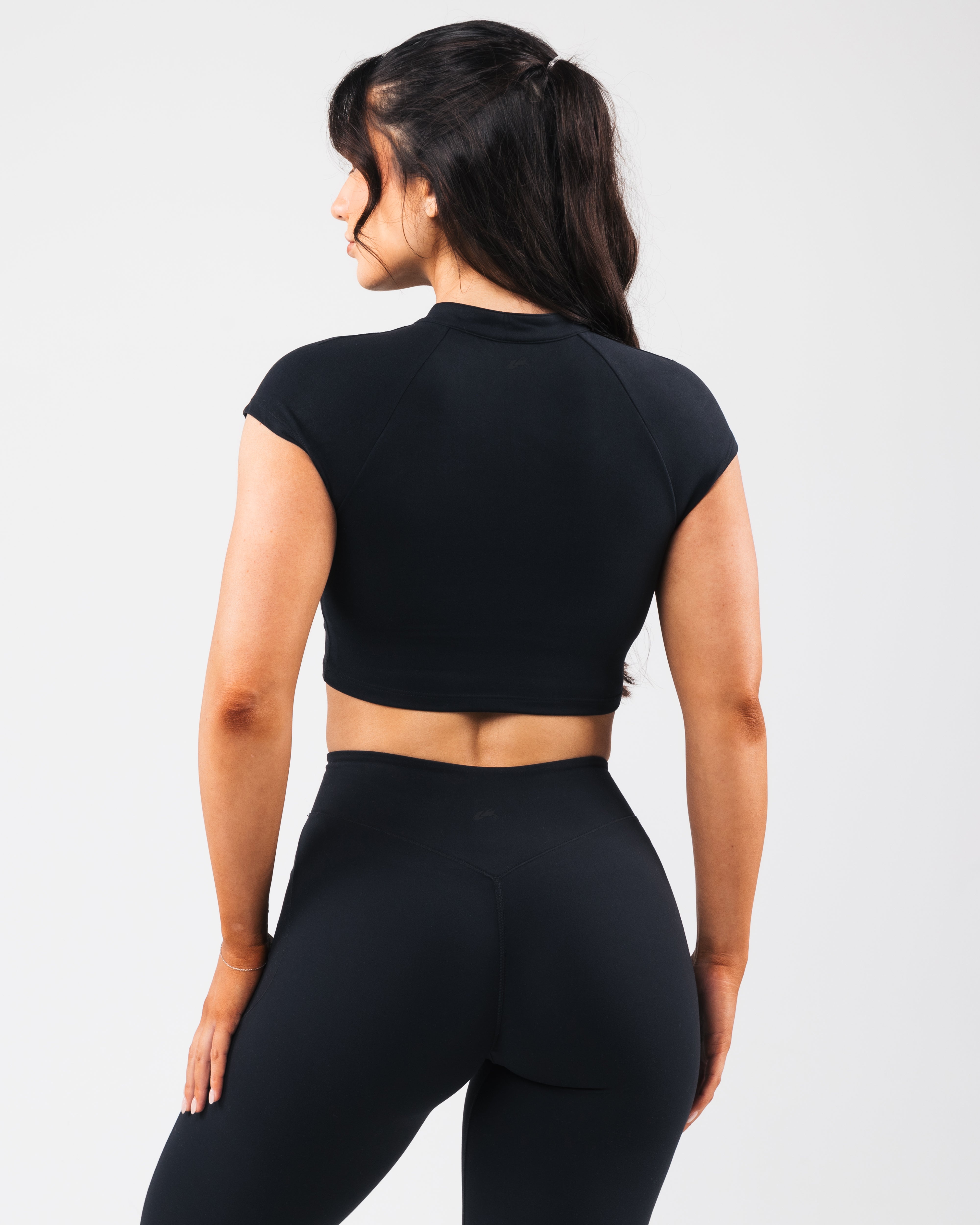 KDM Zip Front Sports Bra for Women - Black | High Support Workout Bra for Running, Yoga & Gym | Comfortable & Breathable Activewear