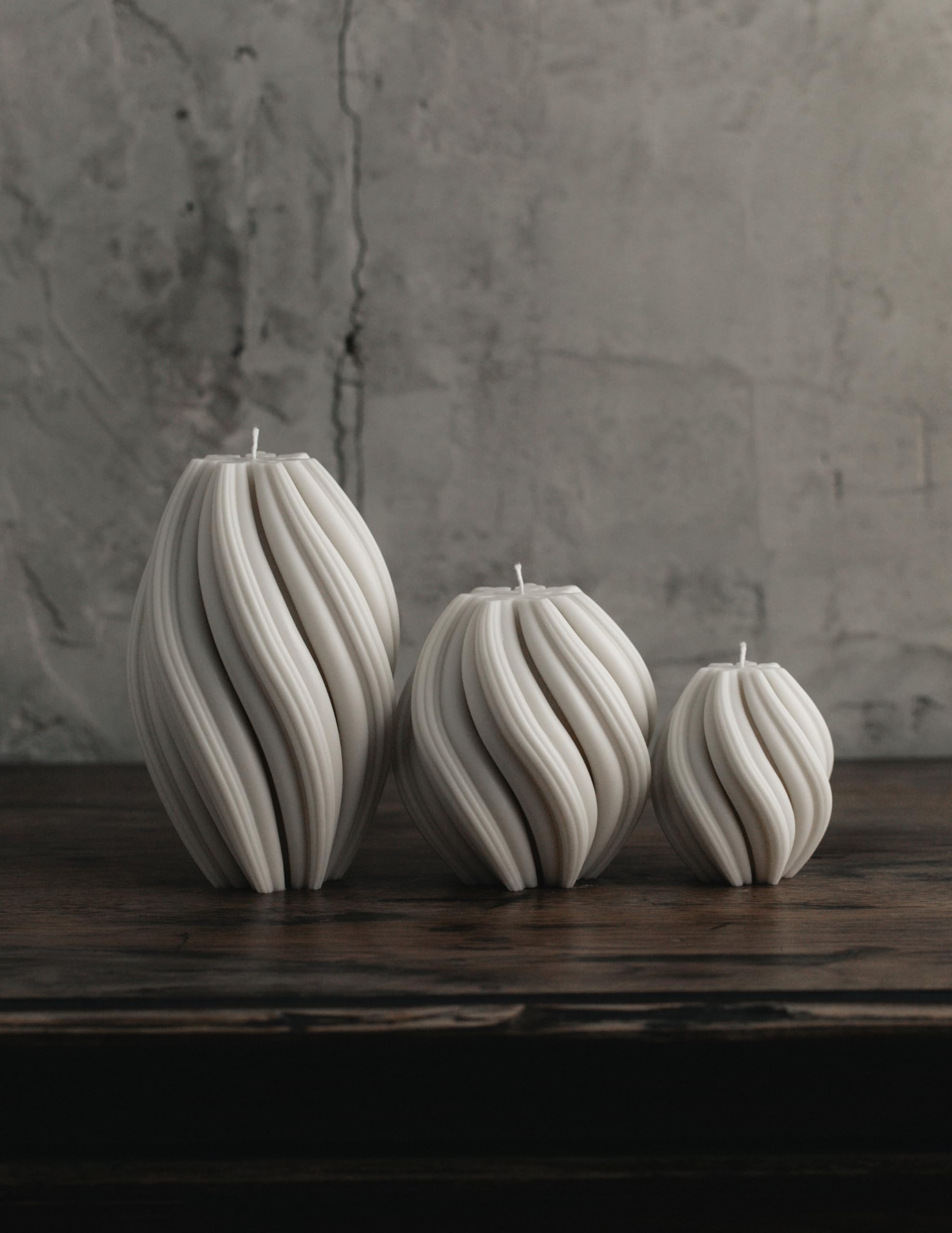 LAWA Swirl Scented Soy Wax Candle - Handmade Spiral White Pillar Candle for Home Decor, Housewarming Gift, Romantic Dinner, Spa Relaxation & Shelf Display (Small Size, Elegant Bubble Design)