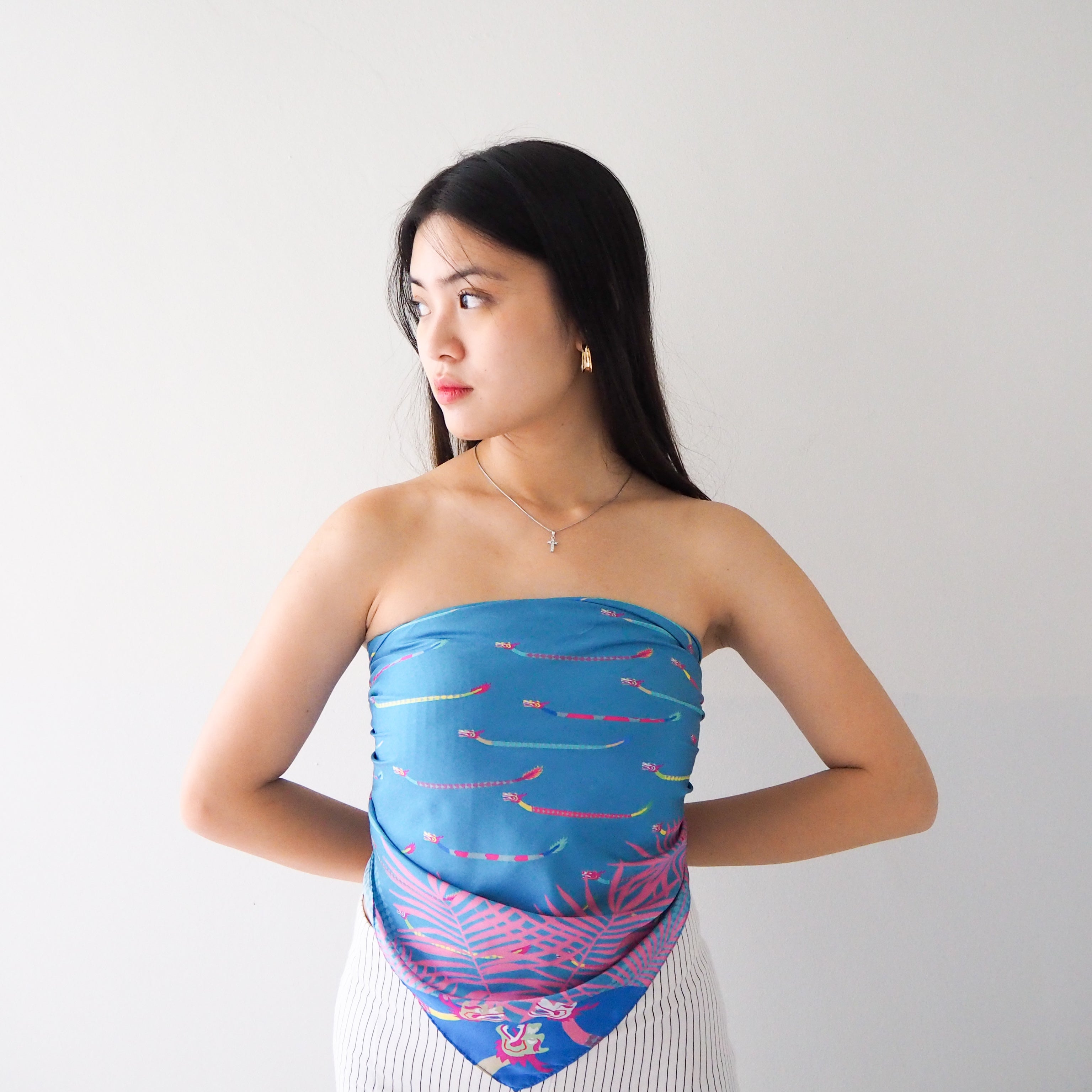 Exquisite Singapore Water Silk Scarf with Dragon Design - Elegant Fashion Accessory for Women, Perfect for Parties, Weddings & Special Occasions