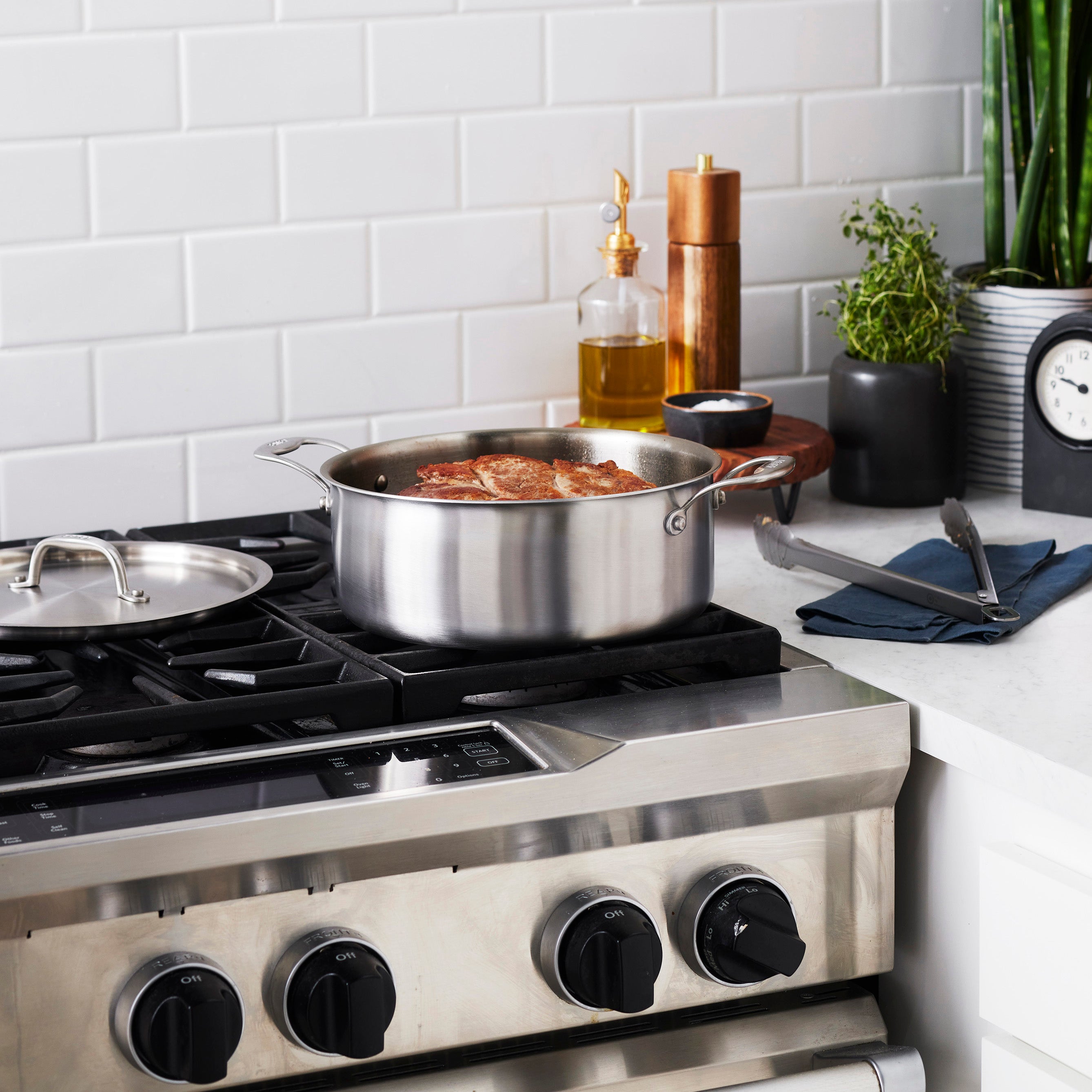 Heritage Steel 6 Quart Rondeau Dutch Oven with Lid - Premium Stainless Steel Cookware for Braising, Stewing & Baking - Perfect for Home Chefs & Professional Kitchens
