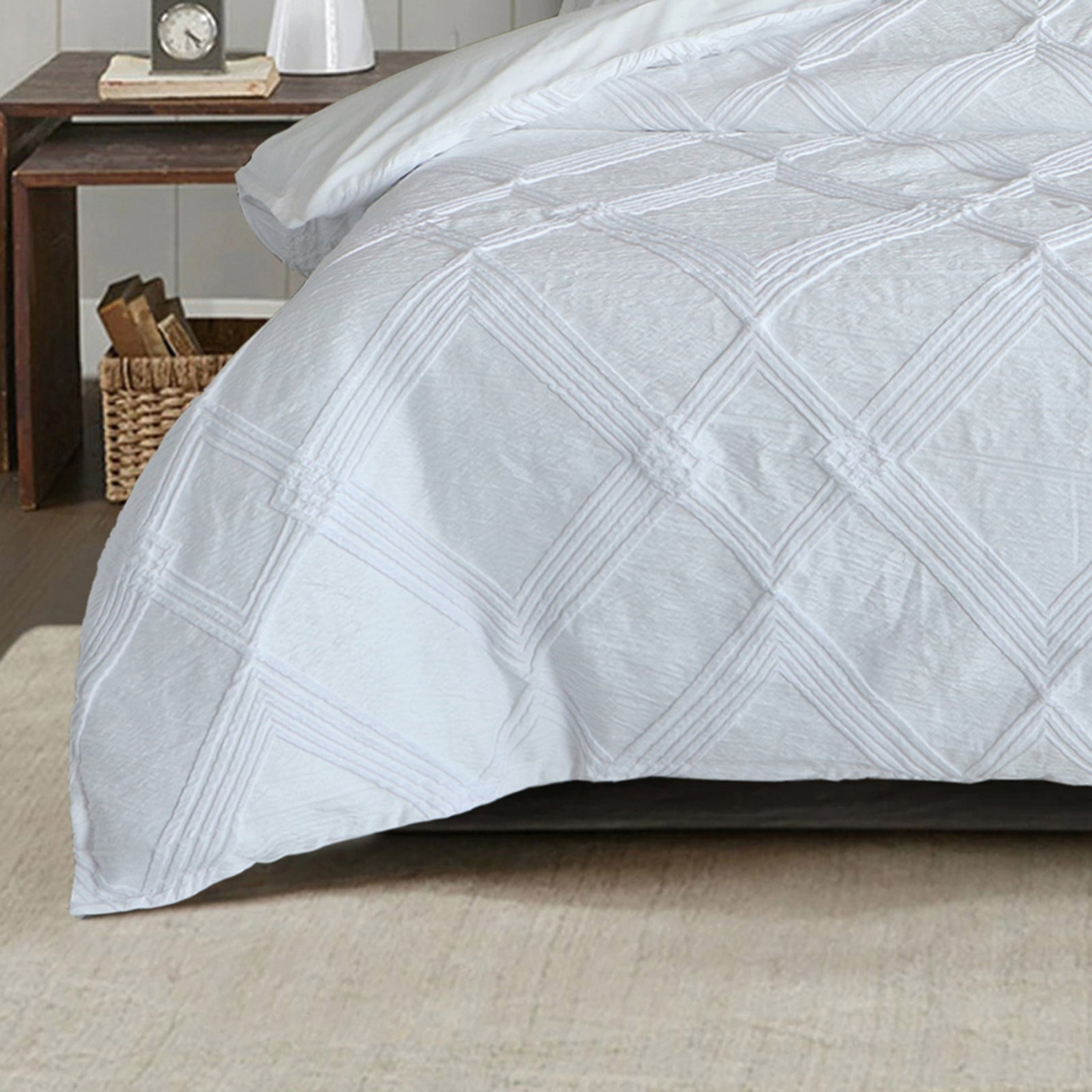 Katara White Quilt Cover Set by Bianca - Luxury Soft Cotton Bedding Set for Queen/King Size Beds - Perfect for Master Bedrooms, Guest Rooms & Cozy Home Decor