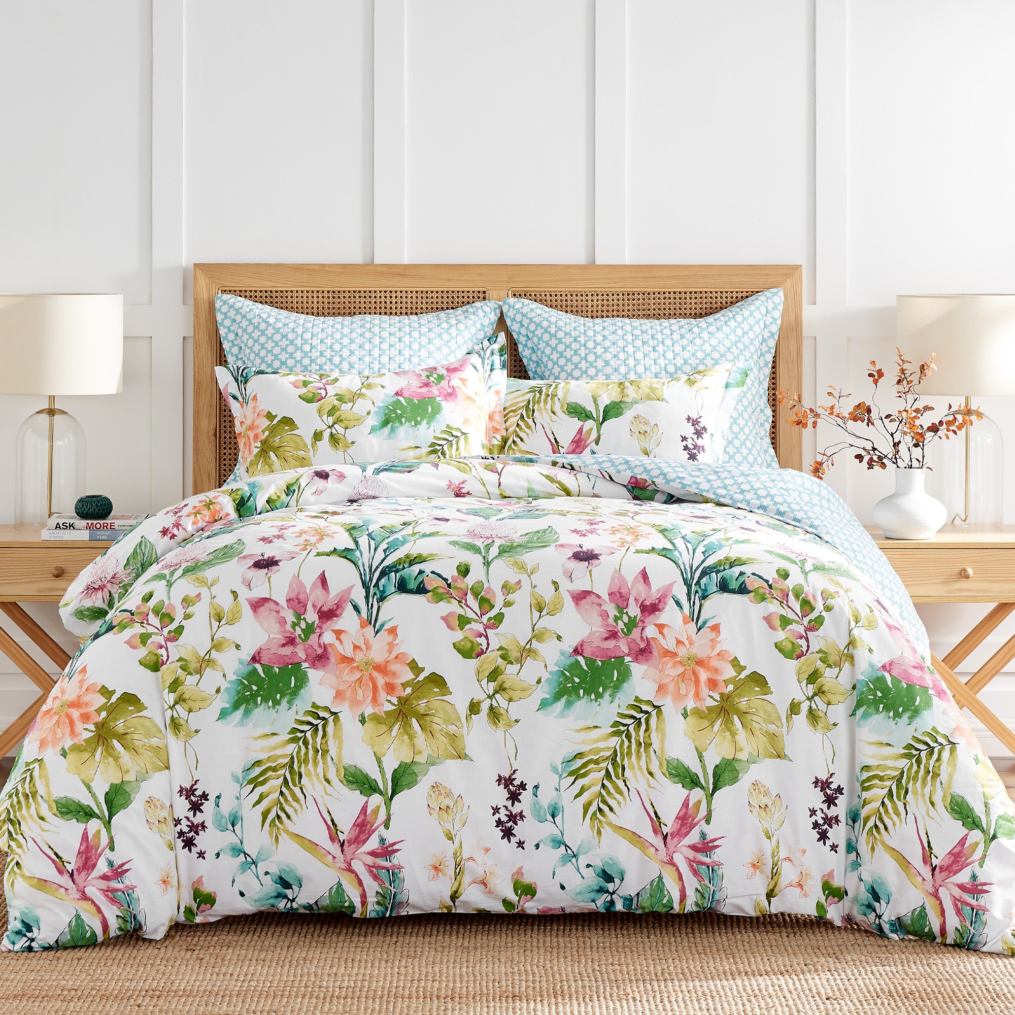Premium Malana Comforter Set - Soft & Breathable Bedding Collection - Queen/King Size - Perfect for Cozy Bedrooms, Guest Rooms & Airbnb Stays