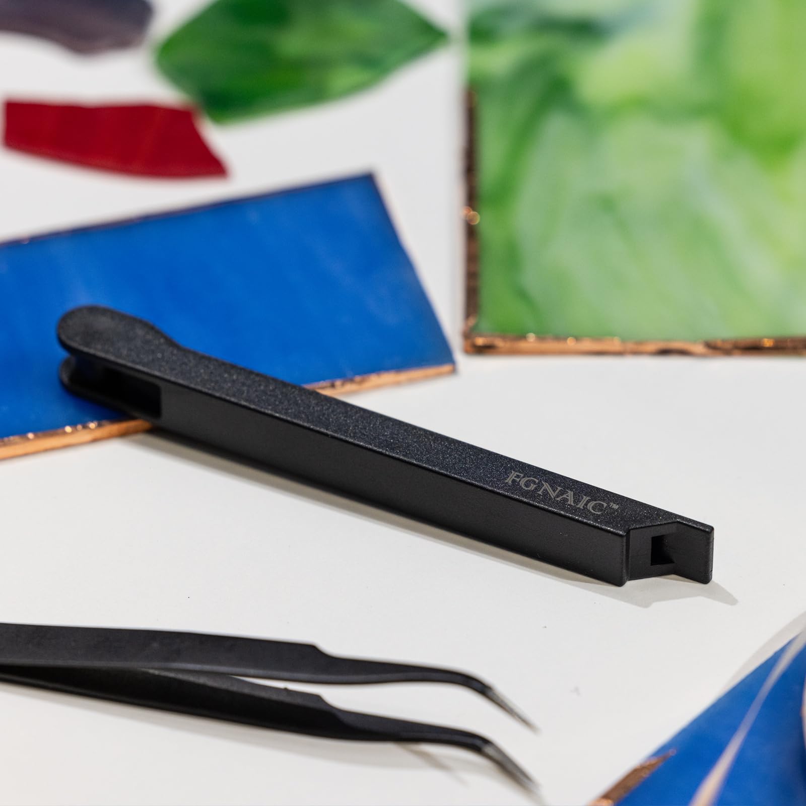 Fgnaic Stained Glass Hand Foiler Tool - Black for DIY Glass Art, Window Decor & Craft Projects