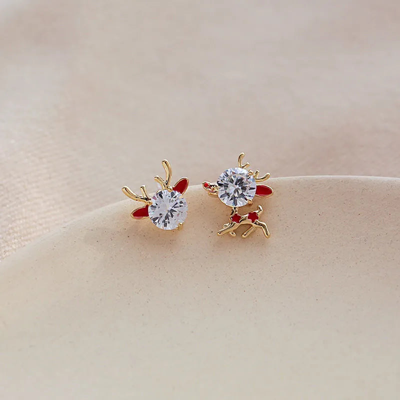 Cute Deer Stud Earrings for Women - Animal Elk Ear Studs Jewelry Set - Christmas Gifts for Girls, Teens & Kids (Perfect for Holiday Parties, School Events & Everyday Wear)