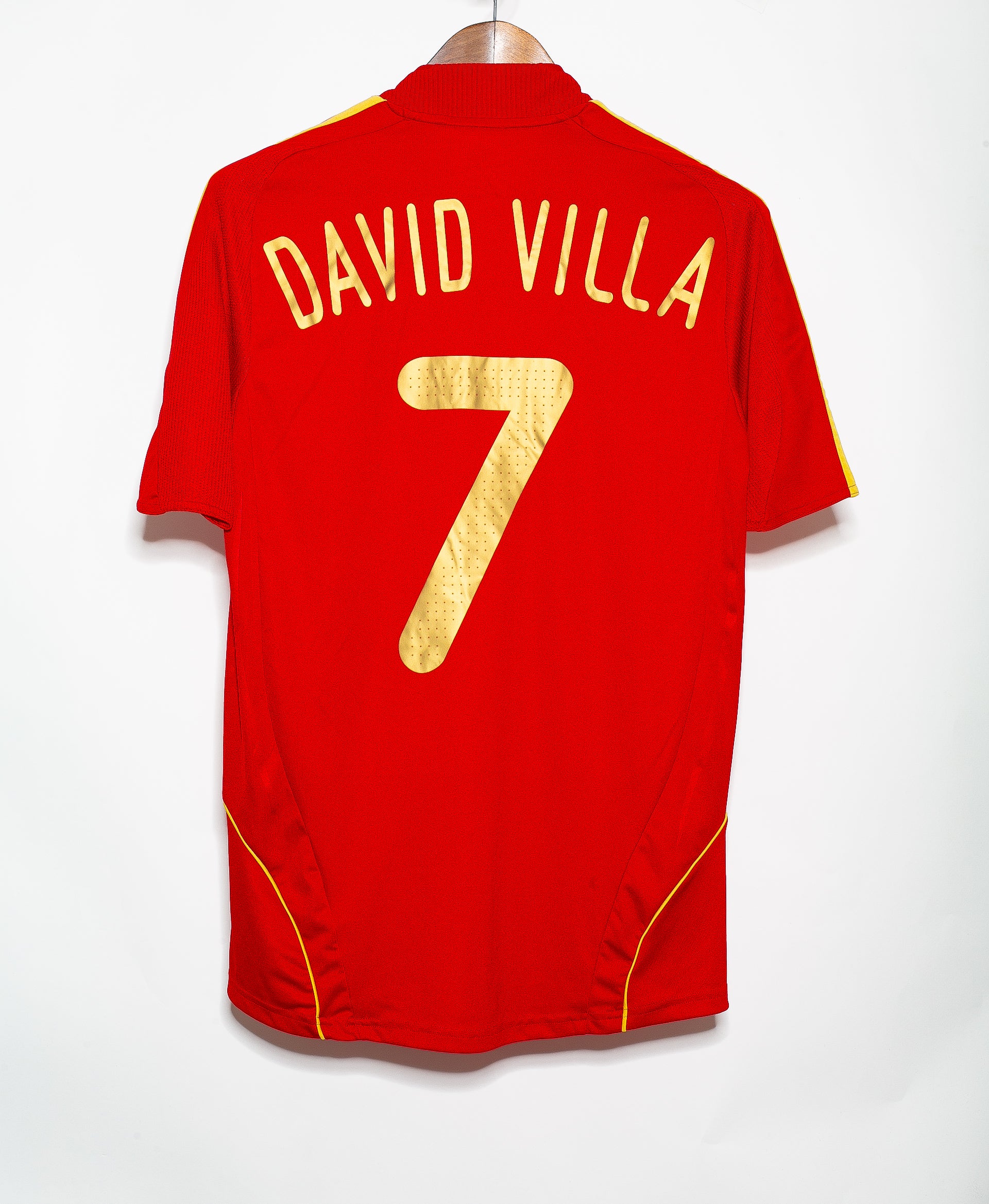 2008 Spain Home Soccer Jersey #7 David Villa (Men's) - Authentic Football Shirt for Fans & Collectors - Perfect for Matches, Events & Gifting