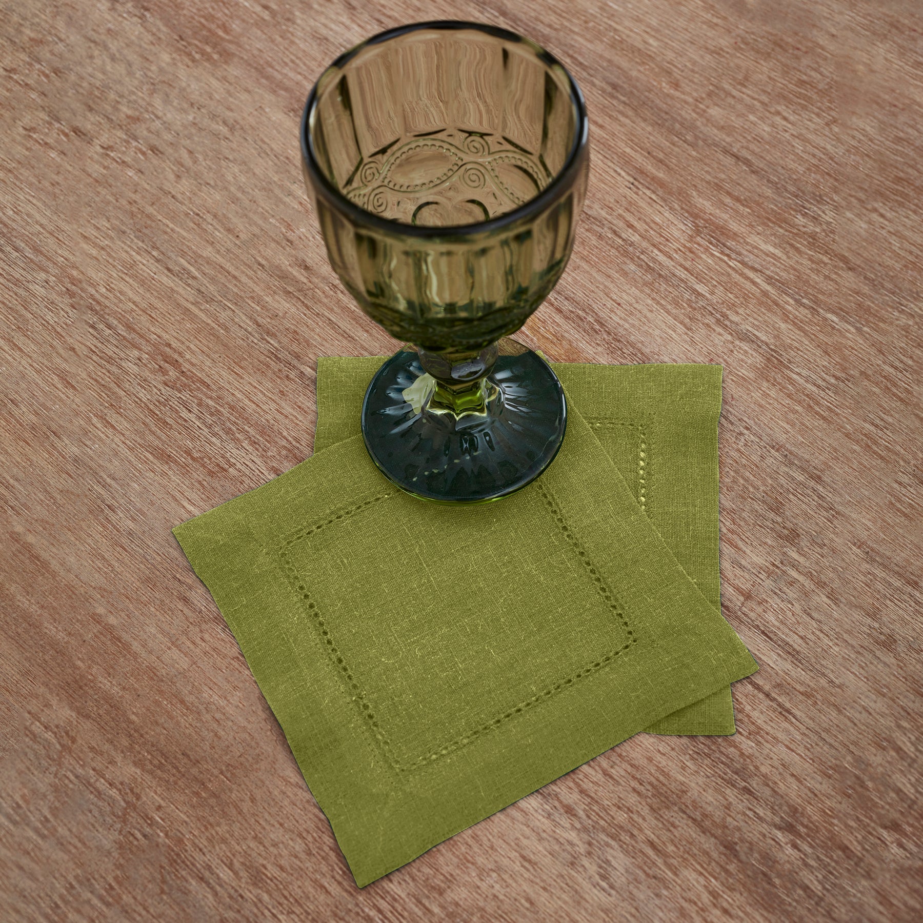 Premium Classic Hemstitch Cocktail Napkins - Set of 12 White Linen Drink Napkins for Parties, Weddings & Elegant Dining - Absorbent & Decorative Tableware Accessories