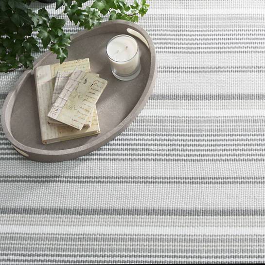 Dash & Albert Gradation Ticking Indoor/Outdoor Rug - Stylish Striped Cotton Rug for Living Room, Patio & Deck - Perfect for Home Decor & Outdoor Entertaining