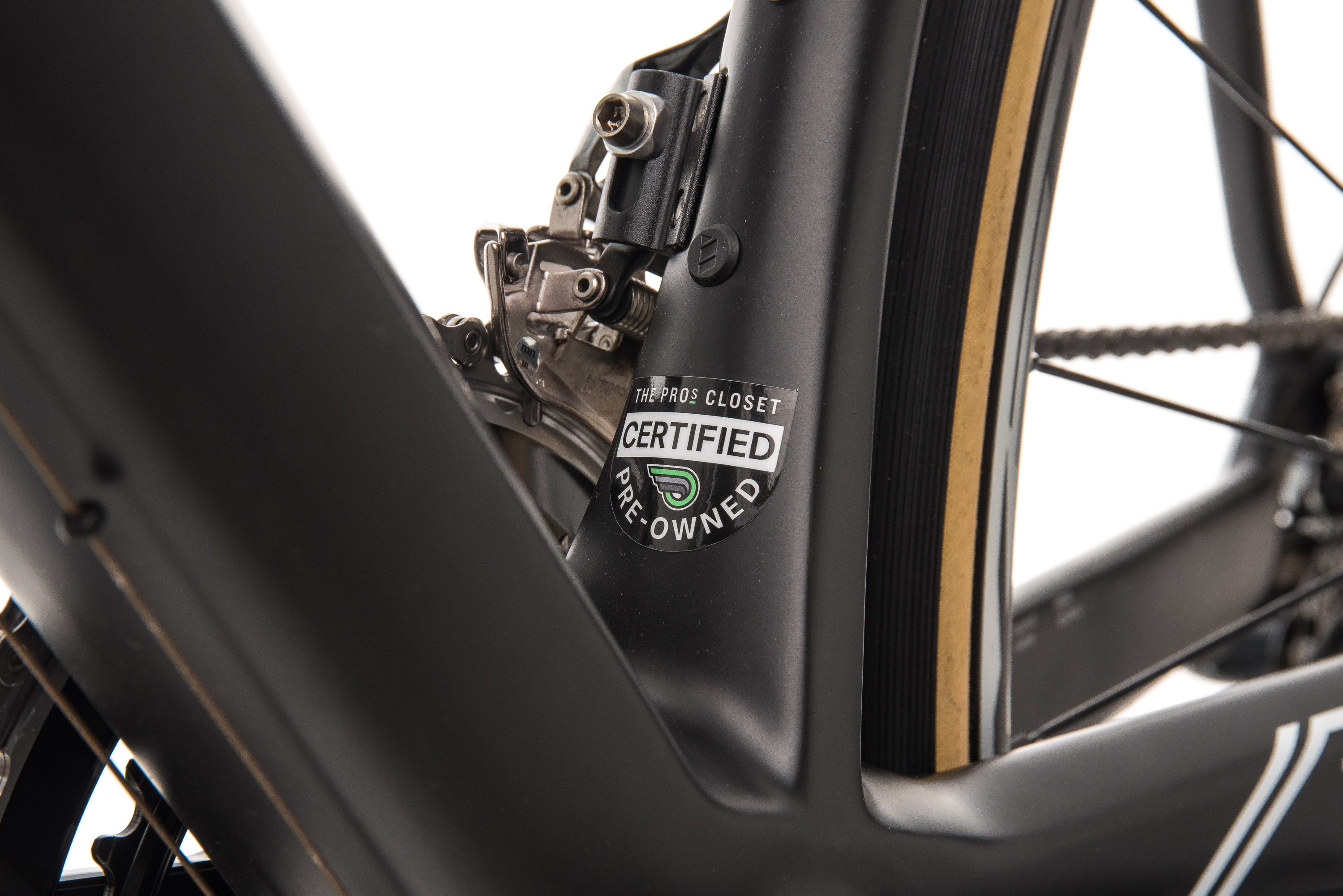 BMC Granfondo GF01 Disc Road Bike 2015 - 58cm Carbon Frame, Lightweight & Durable - Perfect for Long-Distance Cycling, Racing & Commuting