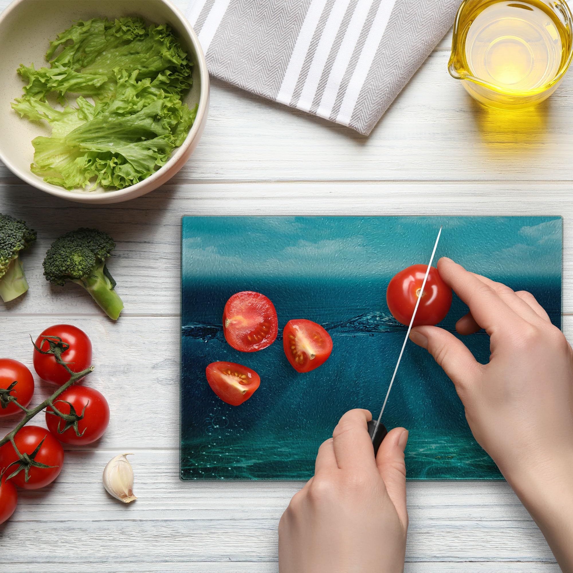 Lunarable Aqua Tempered Glass Cutting Board - Underwater Scene with Sun Rays & Bubbles, Small Turquoise Blue Decorative Serving Board for Kitchen, Charcuterie & Party Platter