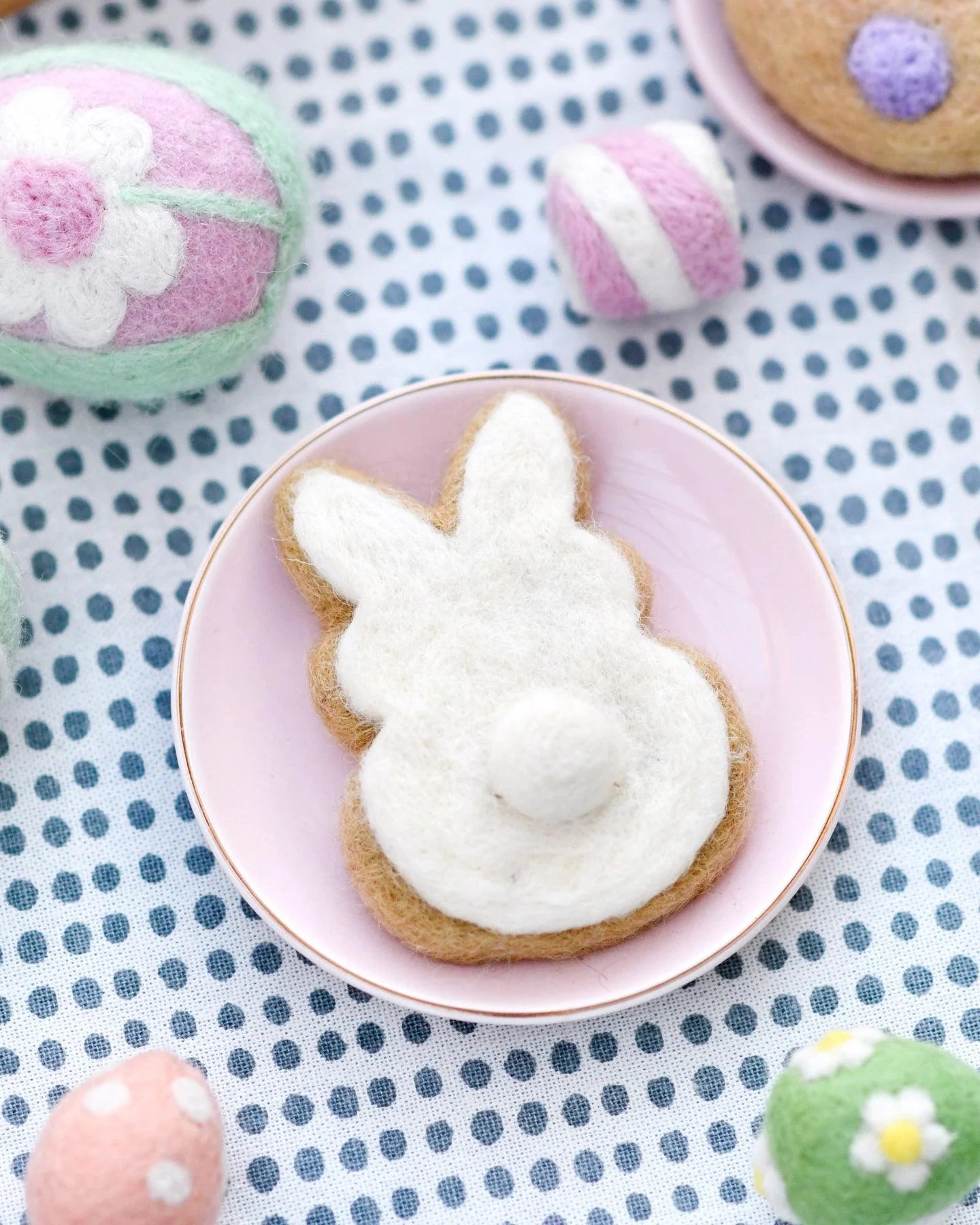 Bunny Cookie White Felt Play Food - Soft Pretend Play Toy for Kids, Perfect for Tea Parties & Preschool Learning Activities