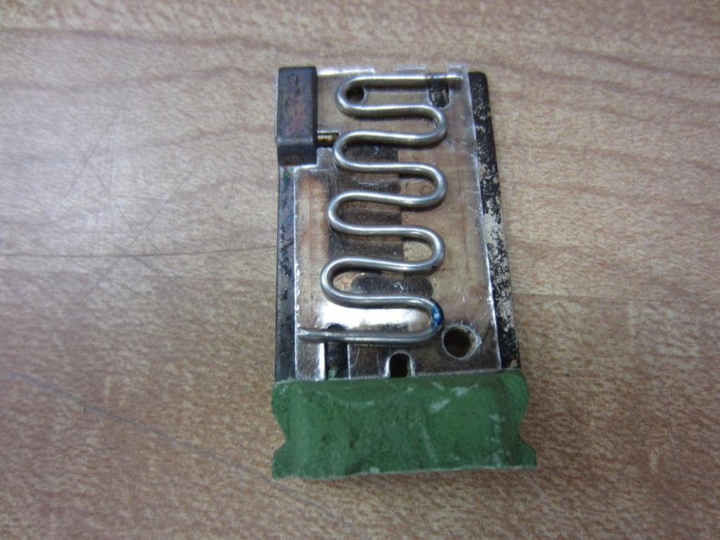 GE CR123-H486A Overload Heater Element - Green Base Replacement Part for Industrial Equipment & Electrical Panels | Compatible with Motors, Pumps & HVAC Systems