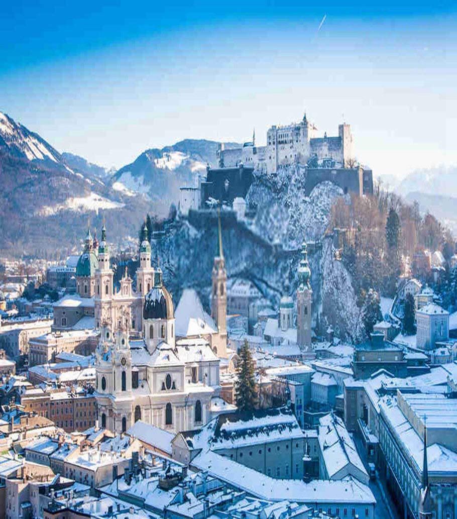 5D Diamond Painting Kit - Salzburg Skyline Fortress Hohensalzburg Winter Austria Landscape | Full Drill DIY Art Craft | 20x16 Inch Canvas for Home Wall Decor | Perfect Gift for Adults & Beginners | Relaxing Hobby & Stress Relief Activity