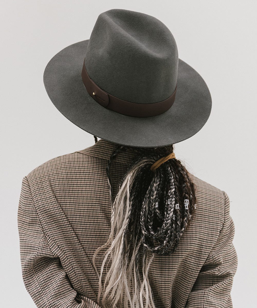 Wide Leather Hat Band for Cowboy Hats - Adjustable Western Style Hat Accessory for Men & Women - Perfect for Rodeo, Country Music Festivals & Outdoor Adventures