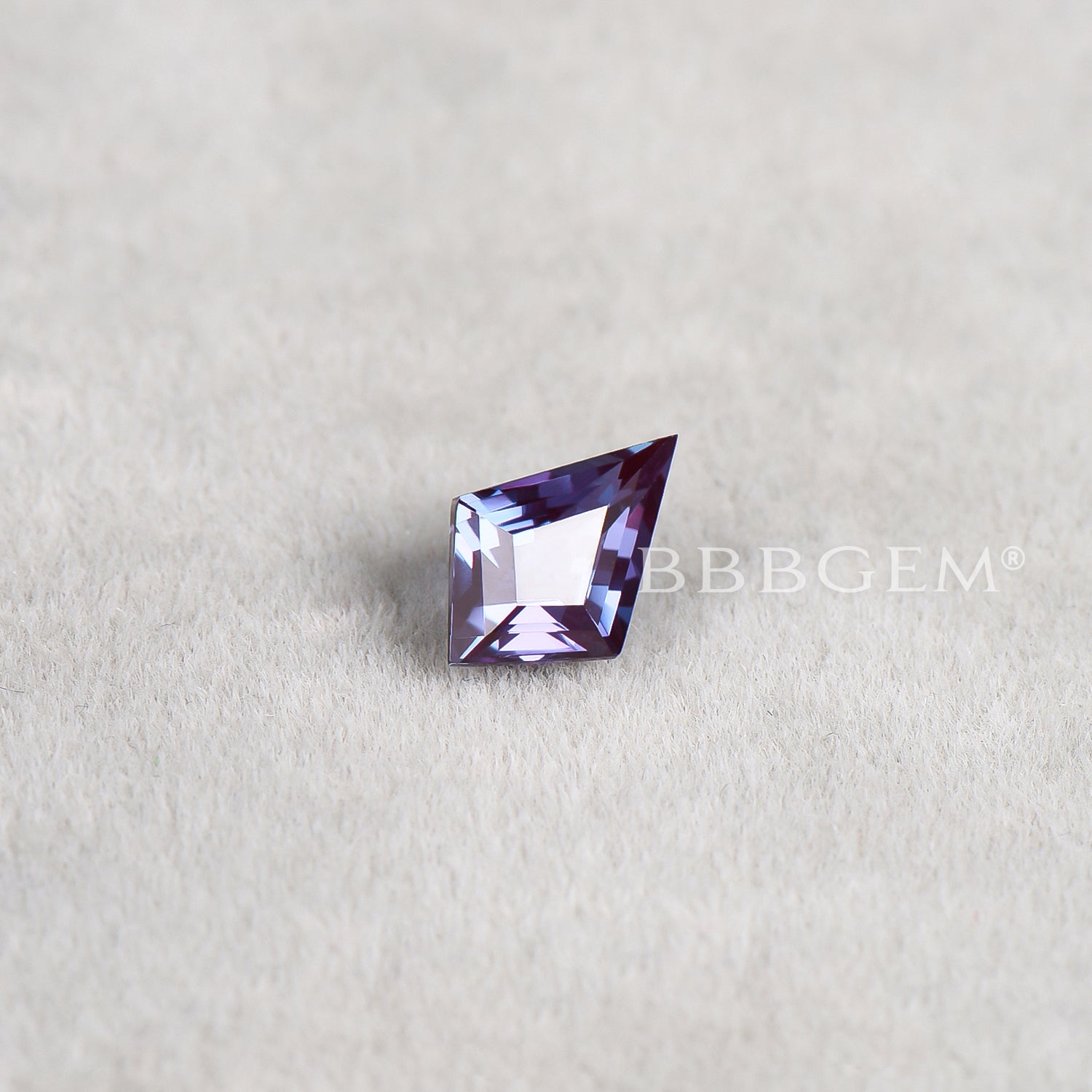 Wholesale Faceted Alexandrite Gemstone - Color Changing Kite Cut Alexandrite for Jewelry Making & Engagement Rings