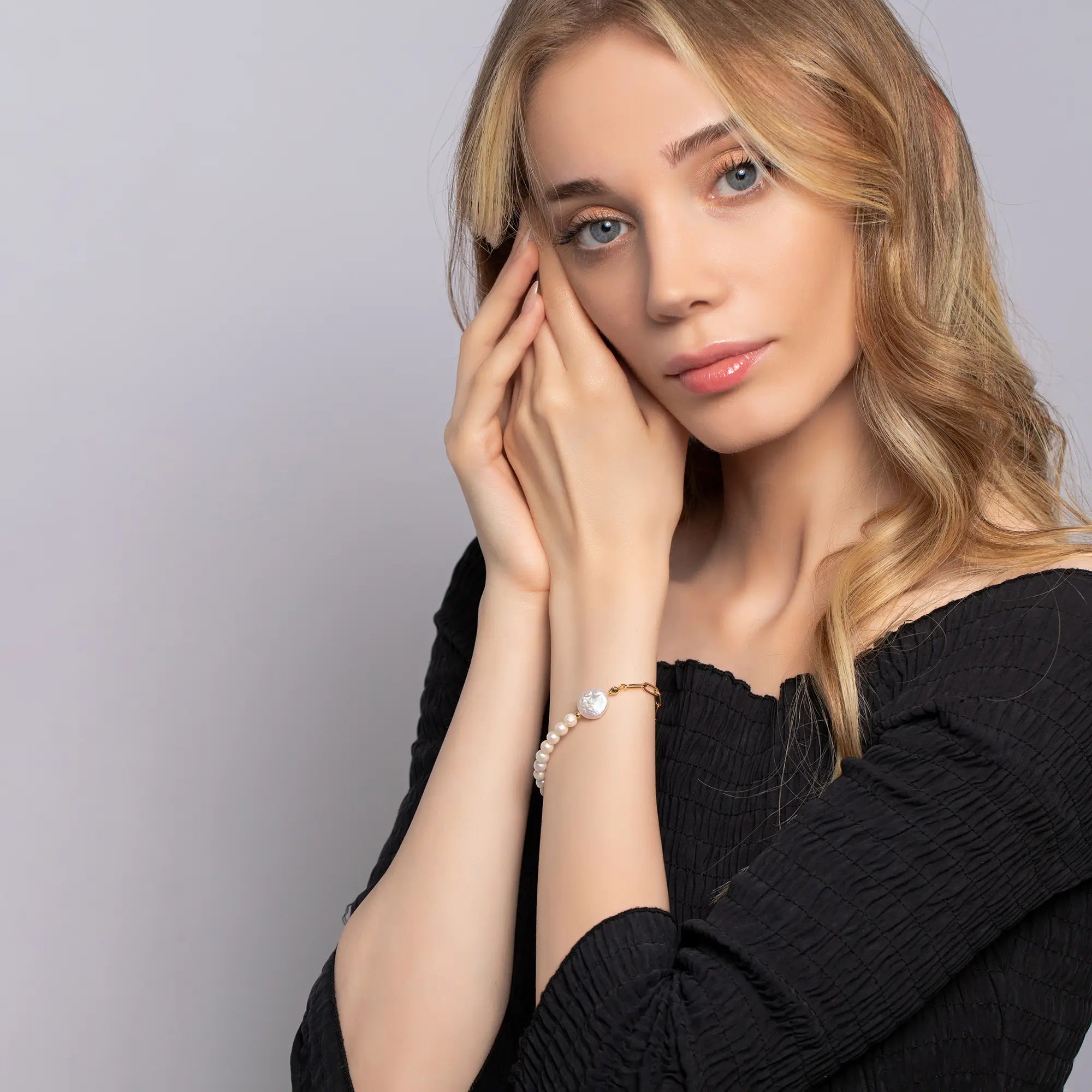 Elegant Link Chain Pearl Bracelet for Women - Classic Fashion Jewelry Gift for Birthday, Anniversary & Special Occasions