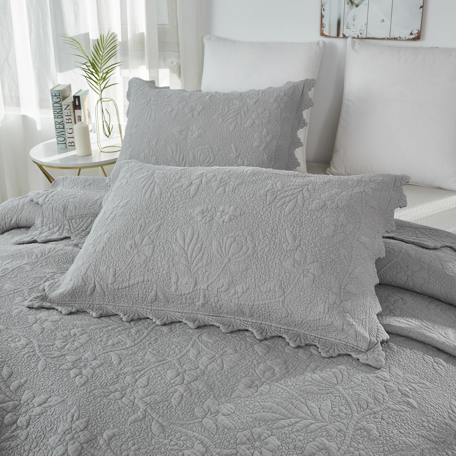 Brandream Quilted Pillow Shams Set of 2 - Standard Size 20x26 Inches, 100% Cotton Grey Farmhouse Bedding, Shabby Chic Luxury Vintage Pillow Covers for Queen & Full Size Bed - Perfect for Farmhouse Decor, Guest Room & Cozy Home Styling