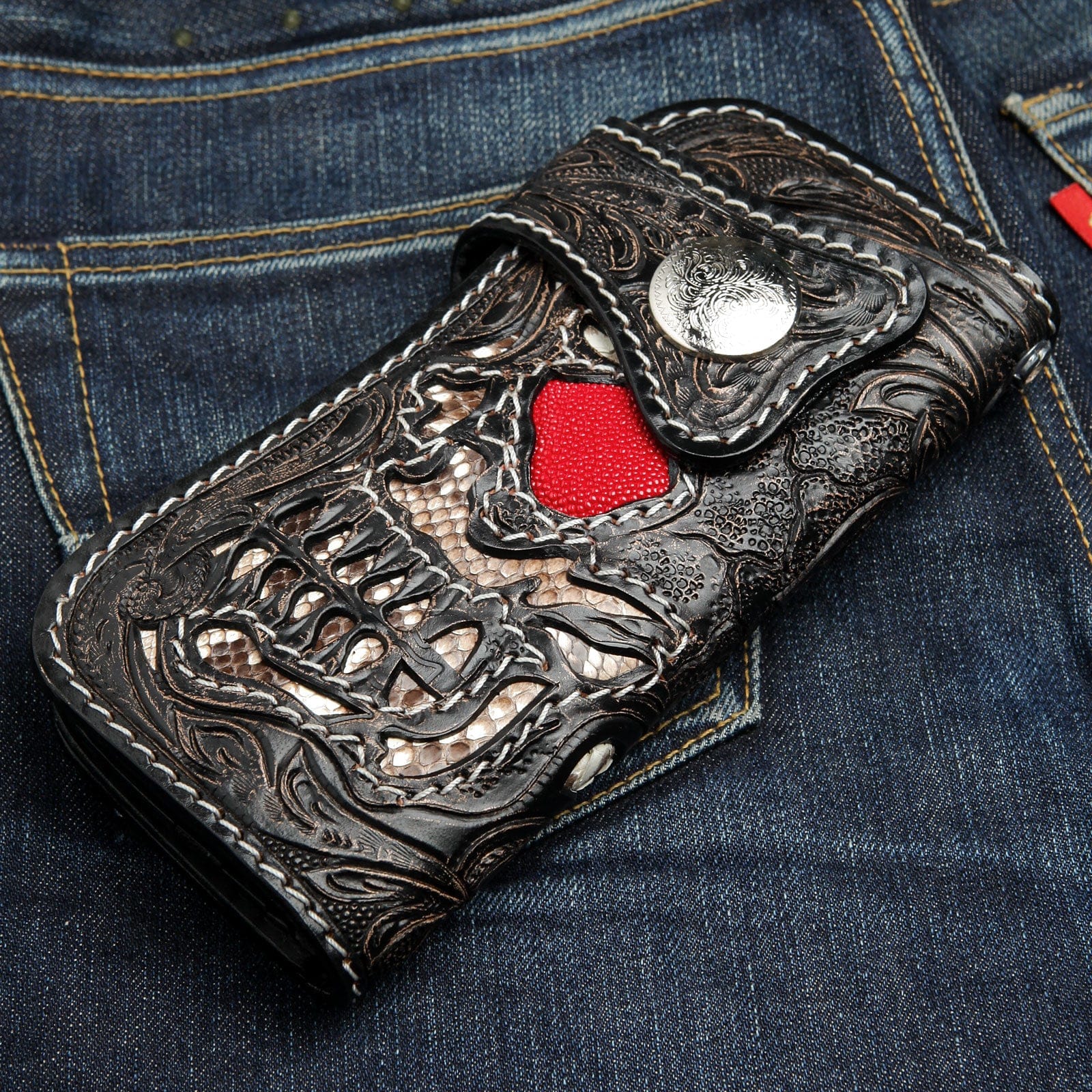 Skull Carved Genuine Leather Large Biker Wallet for Men - Premium Motorcycle Wallet with RFID Protection - Perfect for Bikers, Riders & Motorcycle Enthusiasts