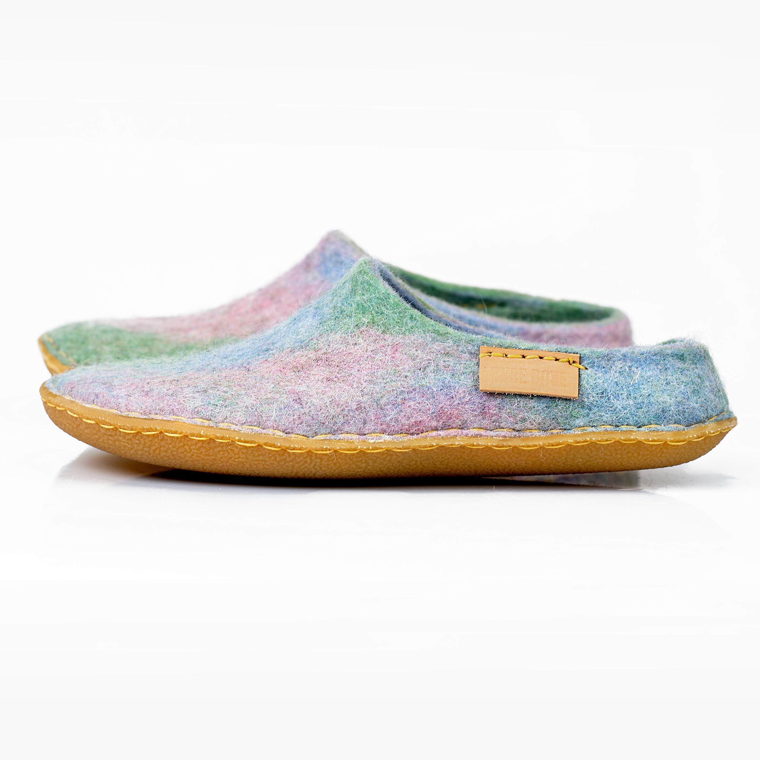 Cozy Women's Wool Slippers with Non-Slip Rubber Sole - Warm House Shoes for Winter, Perfect Mother's Day Gift for Her - Ideal for Relaxing at Home, Lounging & Cold Weather Comfort