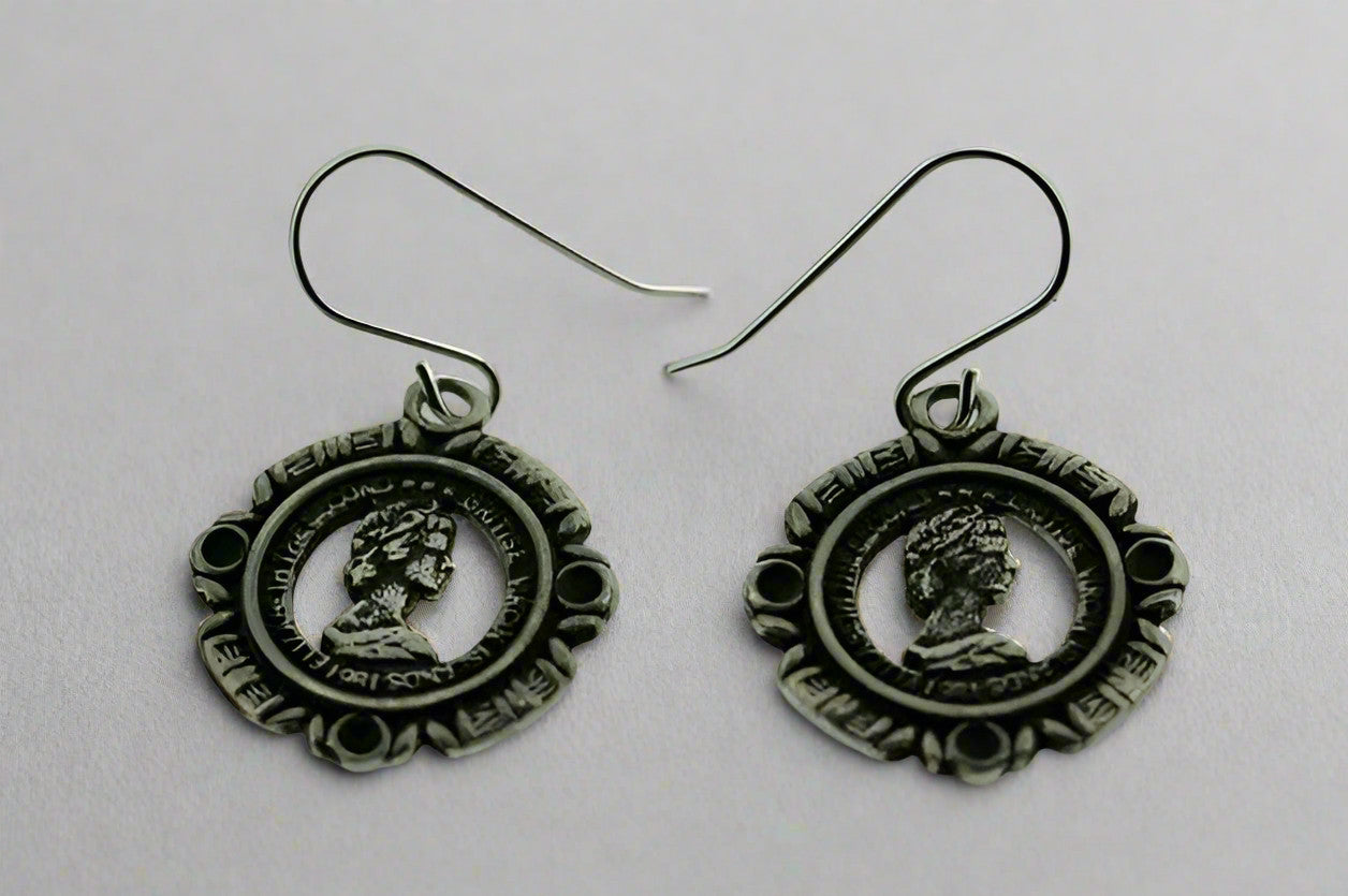 Elegant Queen Cutout Earrings in Sterling Silver - Perfect for Parties, Weddings & Everyday Wear