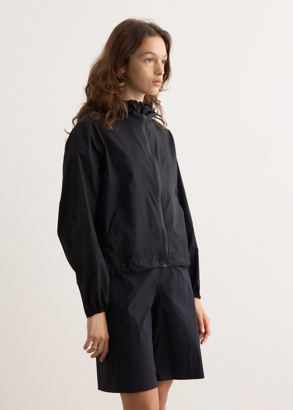 Asset Jacket W X00000786801 Black - Stylish Windbreaker for Outdoor Activities, Running & Travel