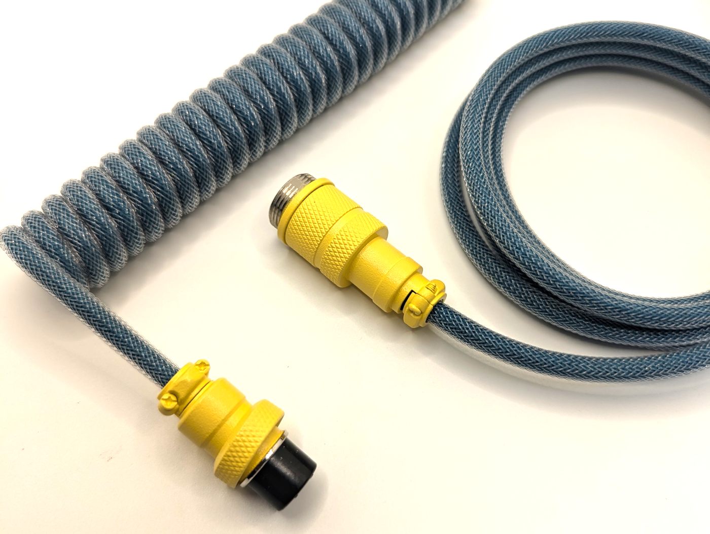 Premium Coiled USB Keyboard Cable for Mechanical Keyboards - Ausmodshop Cyclops - Perfect for Gaming, Typing & Office Work