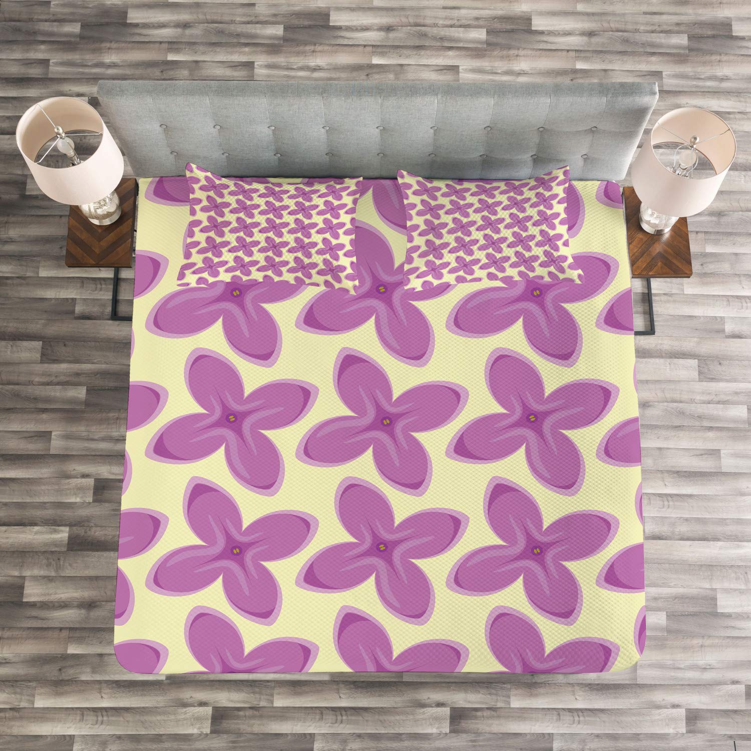 Ambesonne 3-Piece King Size Bedspread Set with Floral Bouquet Design - Mauve & Yellow Violet Decorative Bedding Coverlet & 2 Pillow Shams for Valentine's Day & Romantic Bedroom Decor