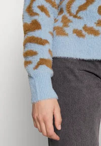 Leo Knit Jumper Sweater - Soft Blue Pullover for Men & Women | Cozy Winter Wear, Casual Outfit & Office Style