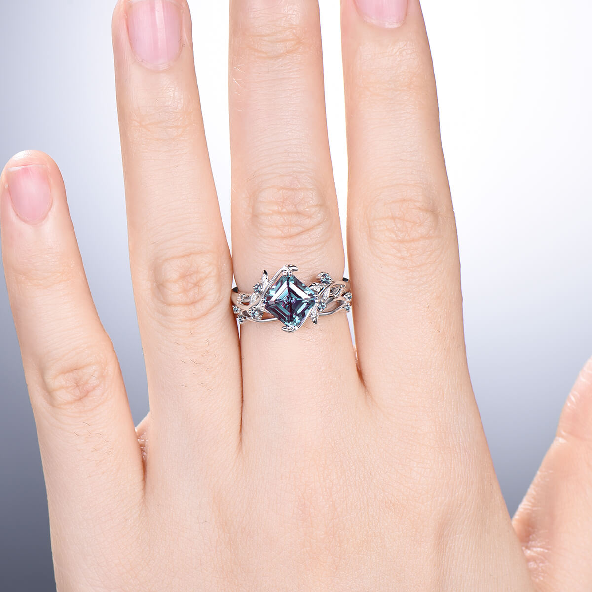 Nature Inspired Asscher Alexandrite Ring Set | Color Changing Twig Engagement Ring | Cluster Leaves Branch Wedding Ring for Women | Perfect for Nature Lovers & Outdoor Weddings