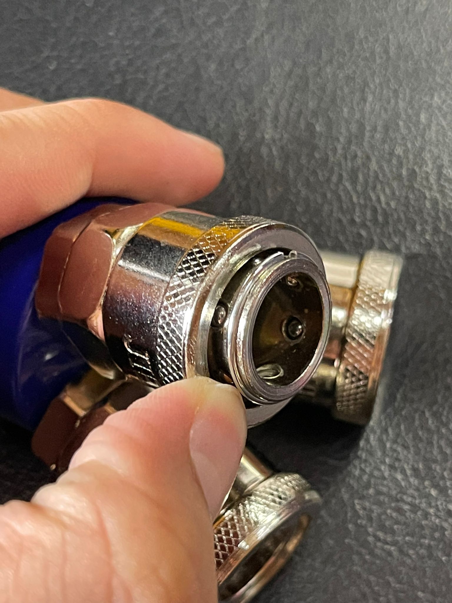 3 Way Round Quick Coupling QC R3 - High Flow Hydraulic Quick Connect Coupler for Industrial, Agricultural and Construction Equipment