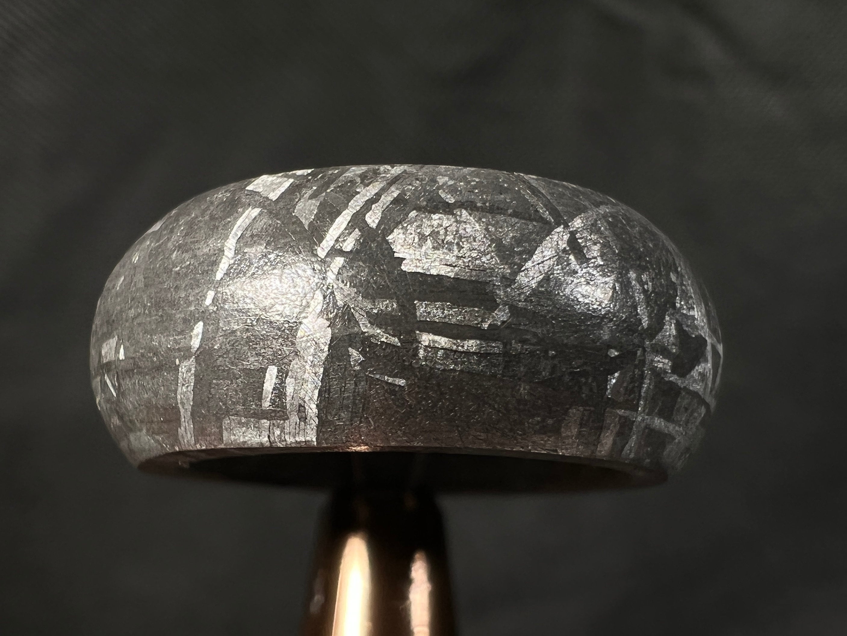 GIBEON Meteorite Ring Size 4.25 - Genuine Meteorite Wedding Band for Men & Women, Space Astronomy Jewelry with Meteorite Inlay, Unique Tungsten Carbide Ring (B 51283) - Perfect for Engagement, Anniversary & Cosmic-Themed Gifts