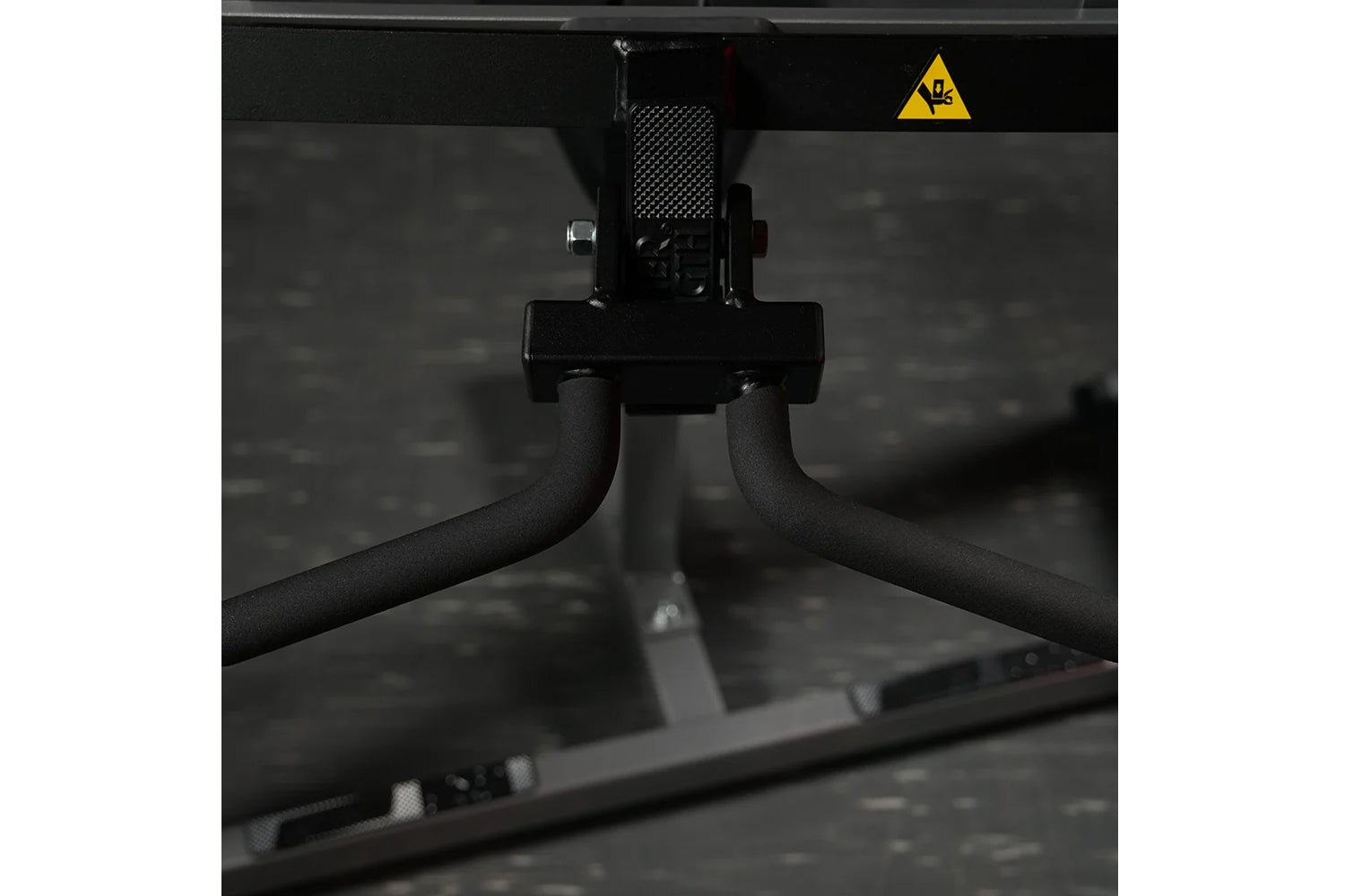 Hammer Strength Plate Loaded Seated Biceps Curl Machine - Professional Gym Equipment for Arm Workouts & Strength Training