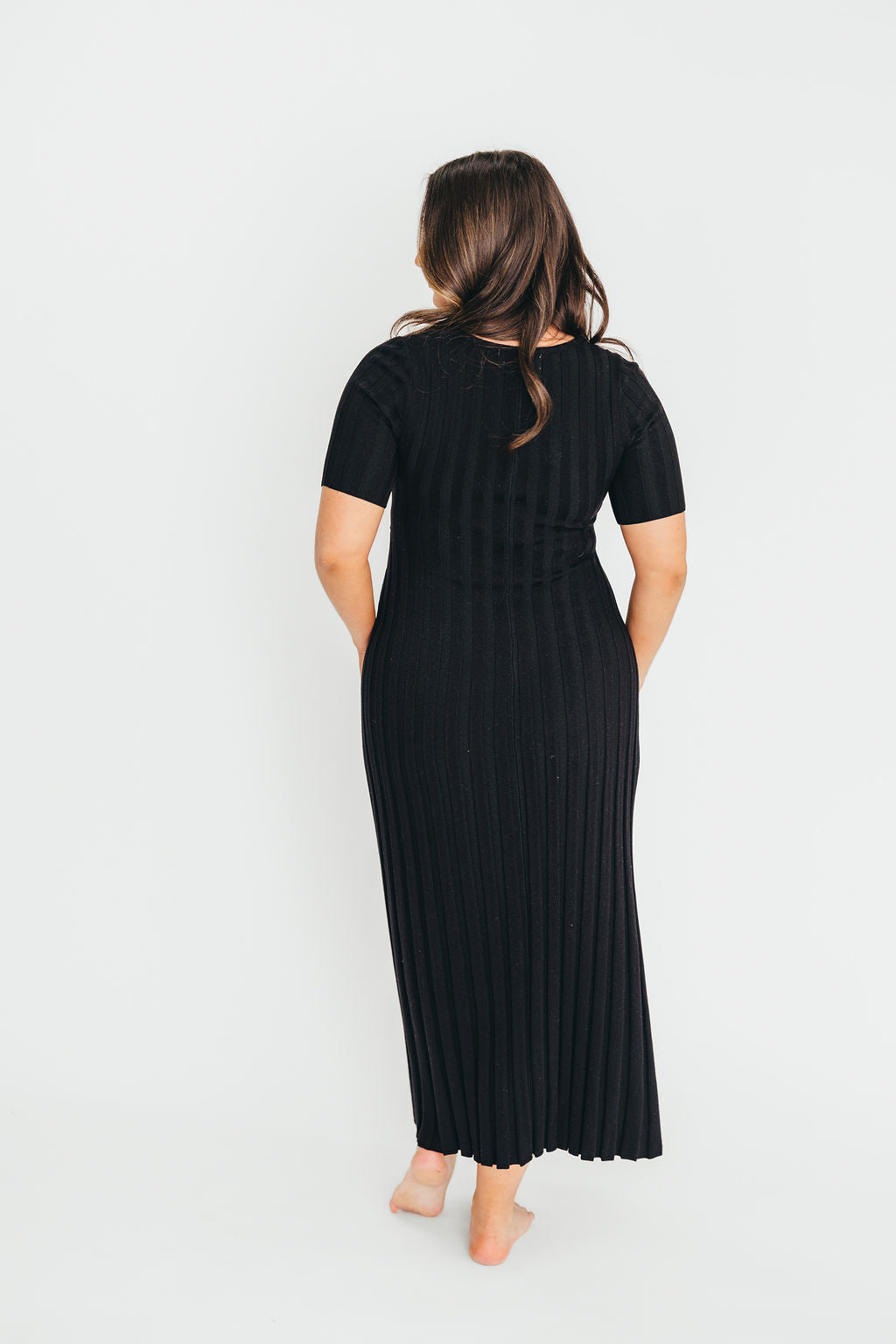 Oakley Ribbed Maxi Dress for Women - Bump Friendly Maternity Dress in Black | Perfect for Pregnancy, Nursing, and Everyday Comfort