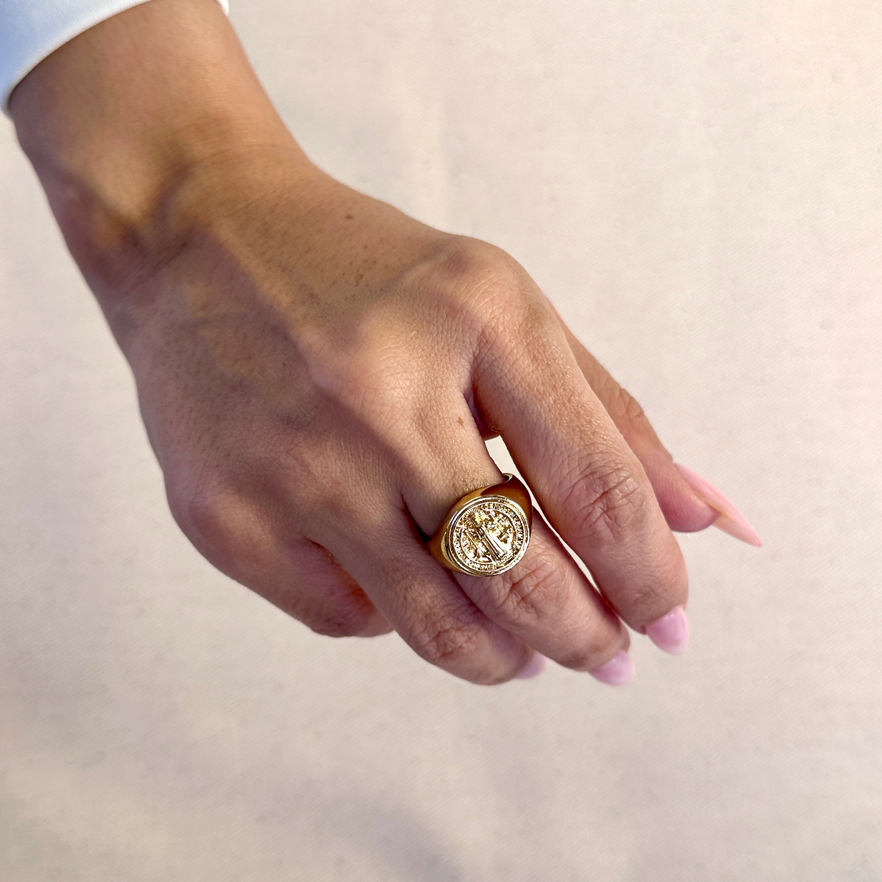 18K Gold Filled Saint Benedict Signet Ring for Men & Women - Religious Jewelry, Catholic Protection Charm, Gift for Baptism & Confirmation - Perfect for Everyday Wear & Spiritual Occasions