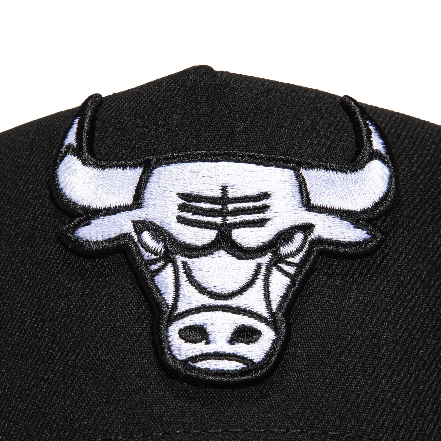 New Era 9Forty A-Frame Chicago Bulls Snapback Adjustable Baseball Cap - Black & White Hat for Men & Women - Perfect for Basketball Games, Streetwear Fashion & Sports Fans