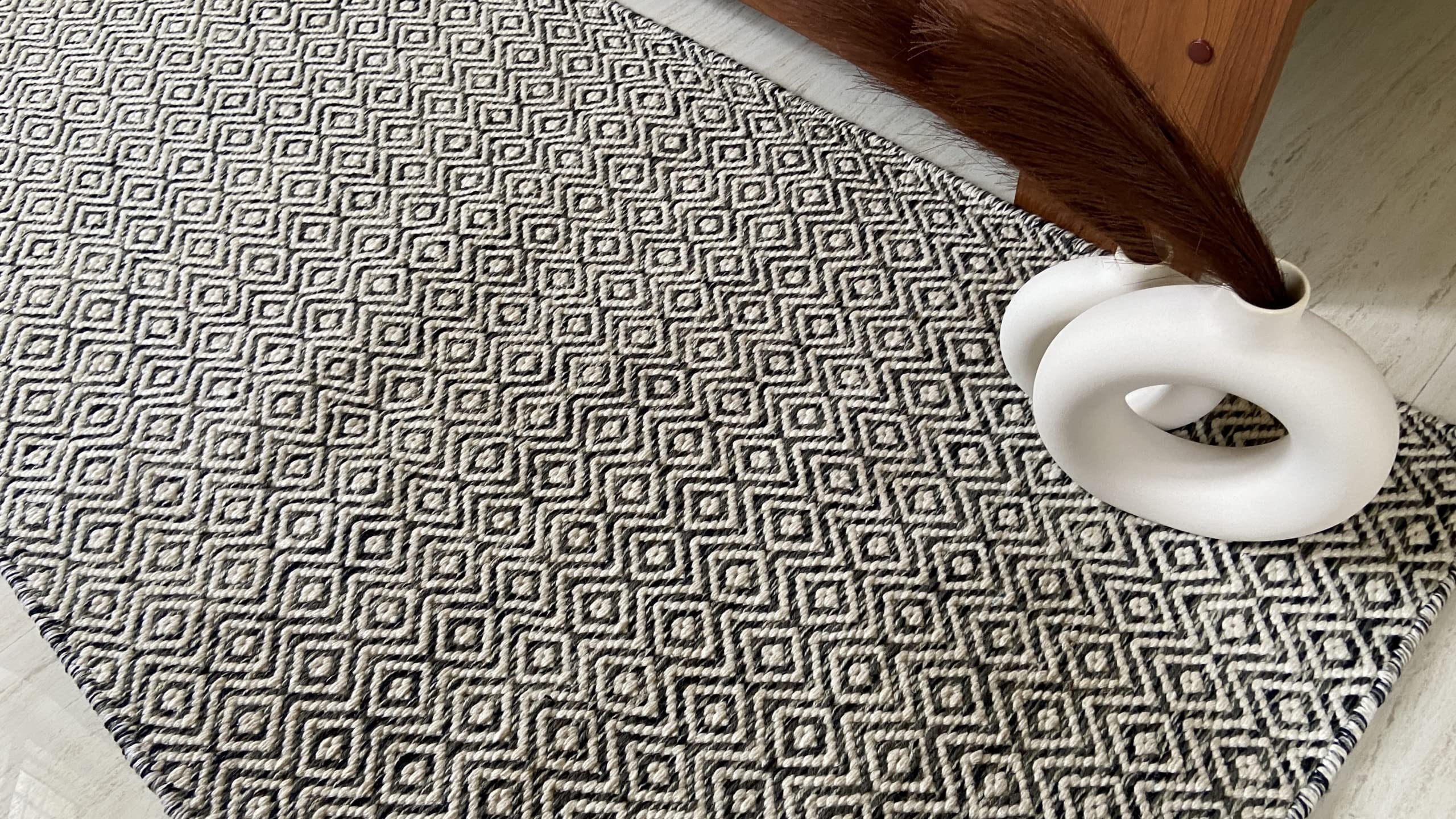Fort by Rita Rugs - Premium Handwoven Wool Area Rug for Living Room, Bedroom & Home Decor | Soft & Durable Floor Covering