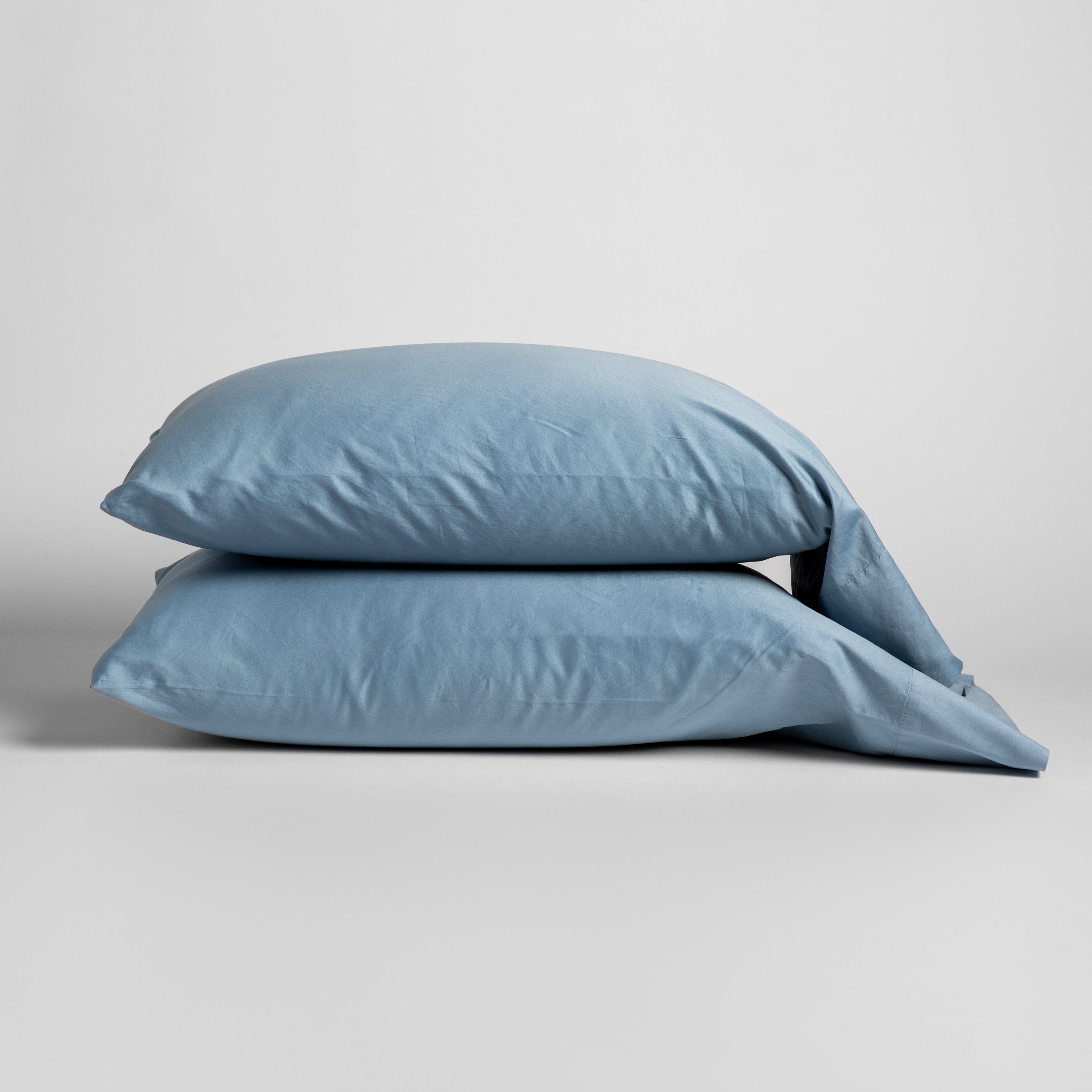 Bria Standard Pillowcase (Single) - Soft & Breathable Cotton Pillow Cover for Bedroom, Hotel, or Travel - Hypoallergenic & Wrinkle-Resistant