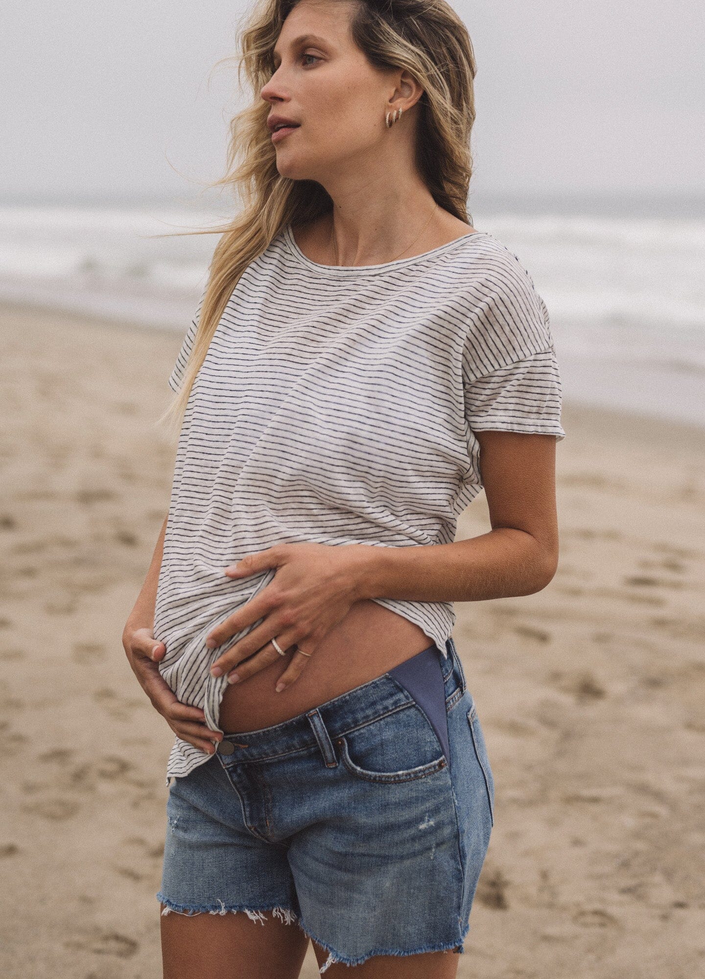 Premium Soft Linen T-Shirt for Women - Breathable & Comfortable Casual Top for Everyday Wear - Perfect for Summer, Travel & Relaxing at Home